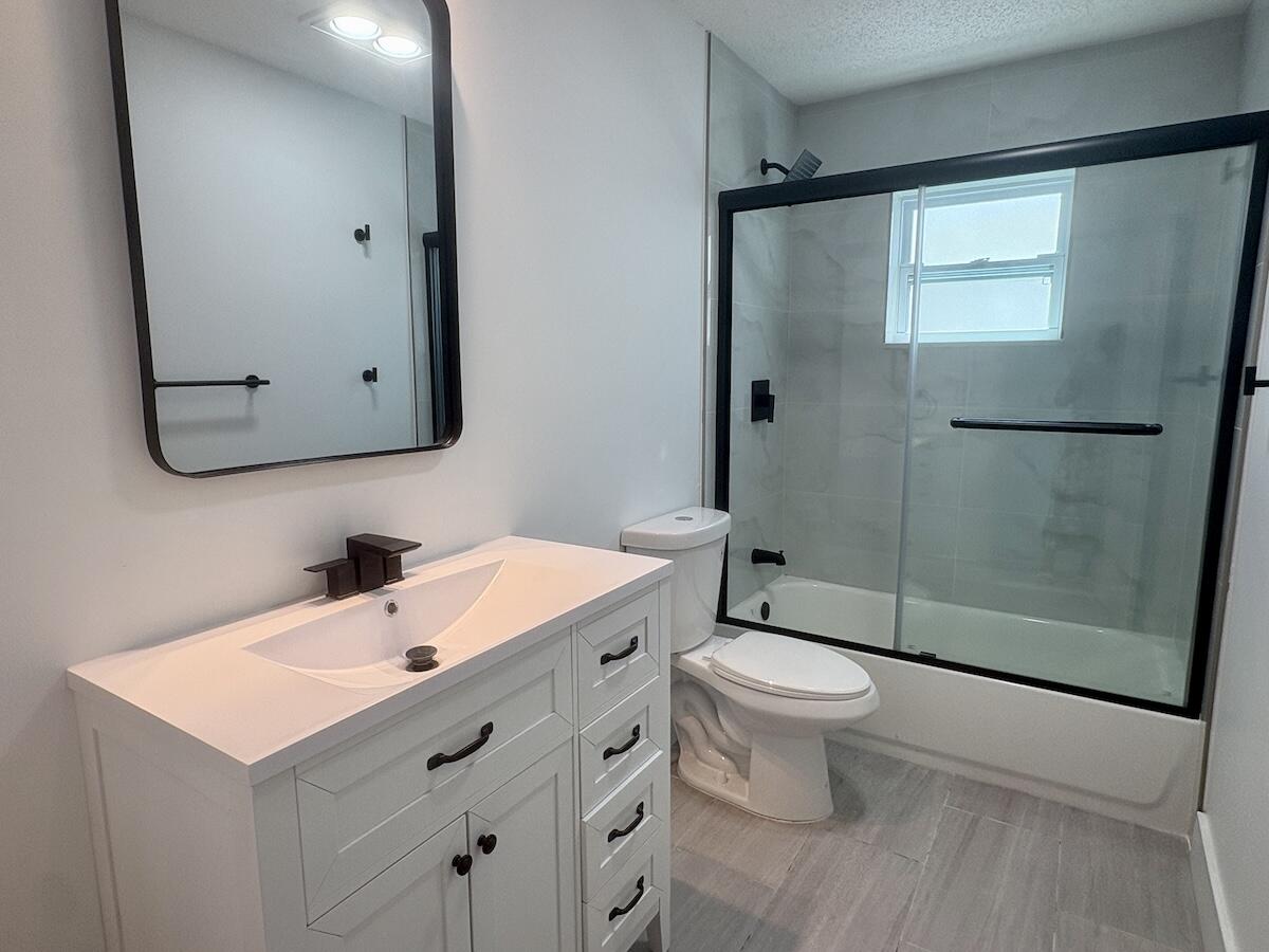 1590 Sw 14th Avenue Property Photo 22