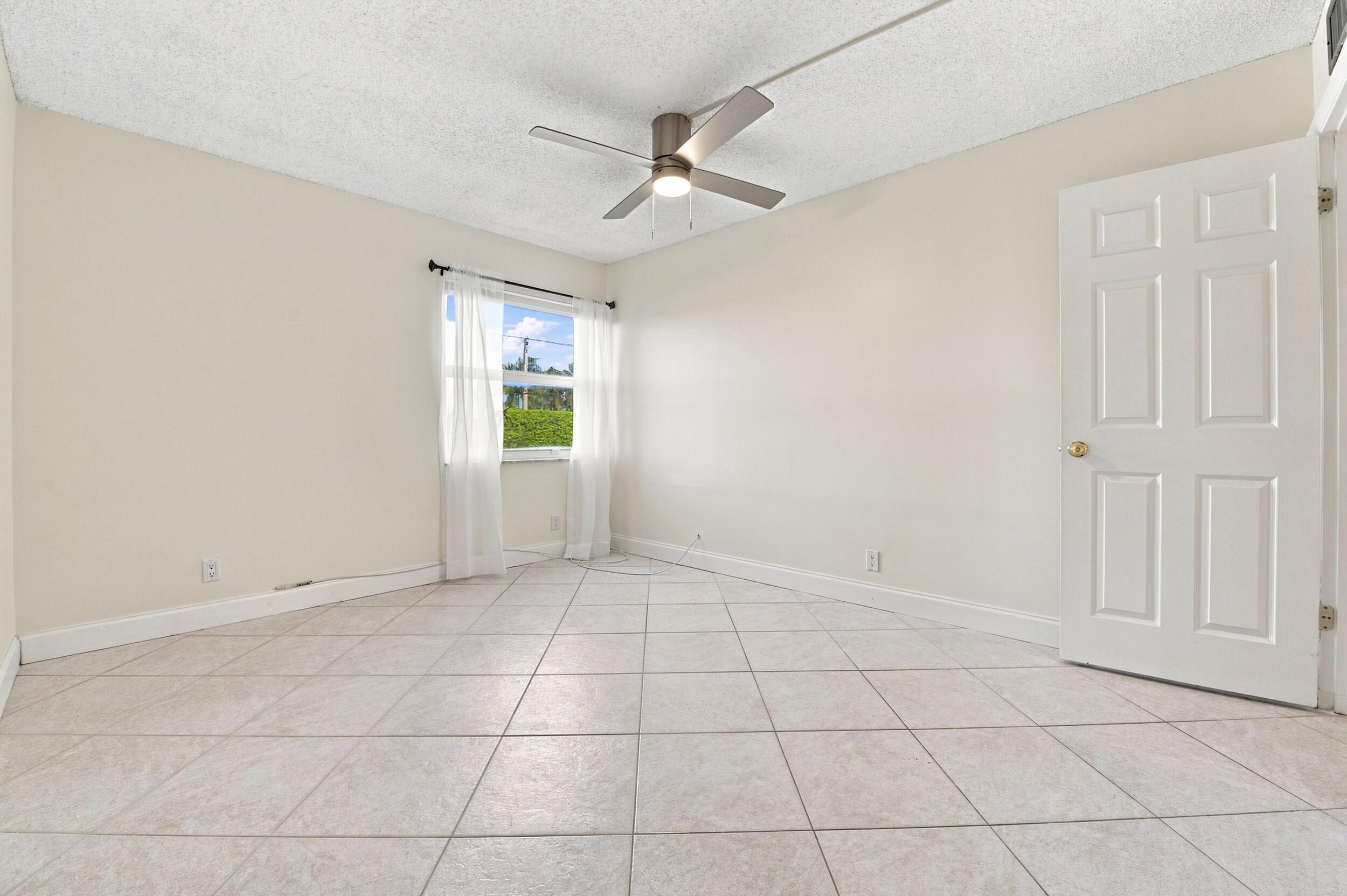 3 Flanders A Property Photo 14