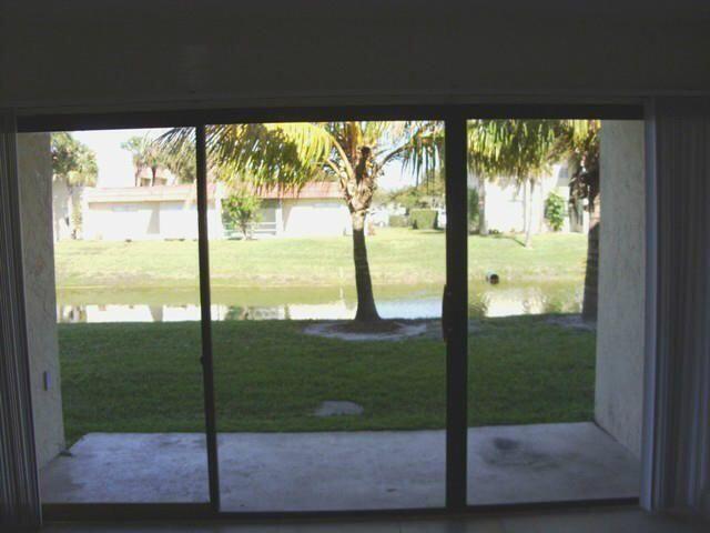 1524 Lake Crystal Drive B Property Photo 13