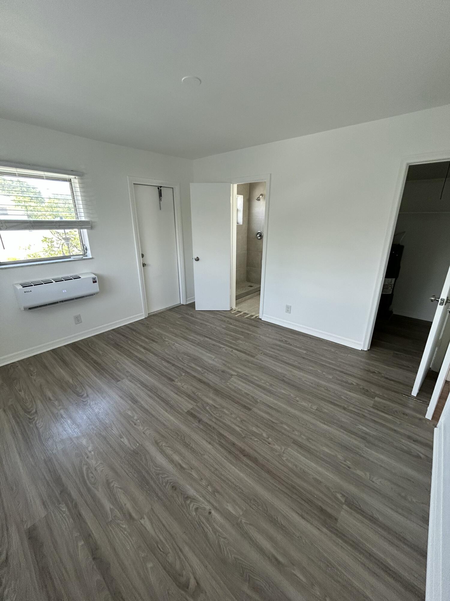 749 Se 15th Street 7 Property Photo 6