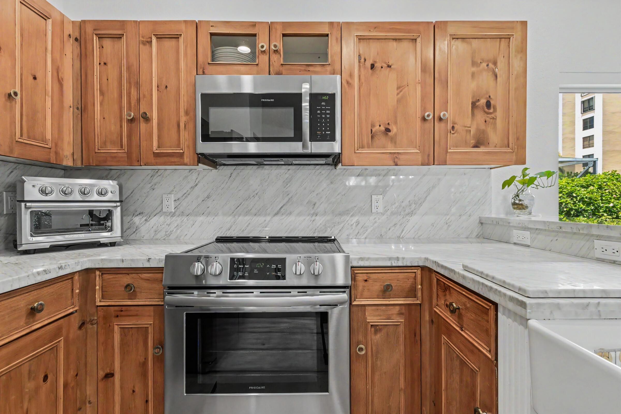 7419 Panache Way Property Photo 23