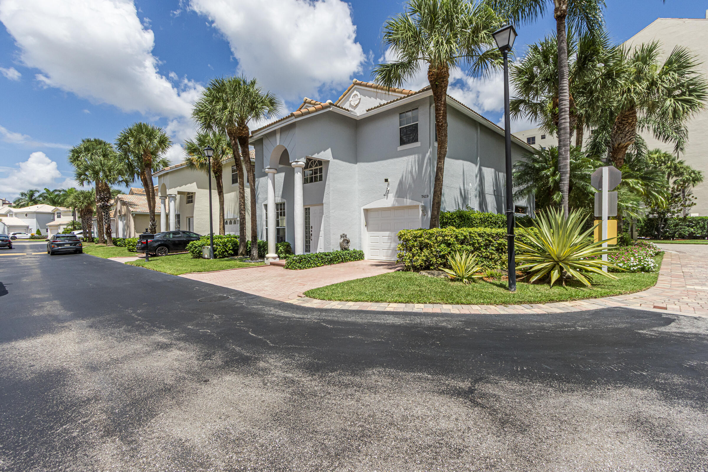 7419 Panache Way Property Photo 48