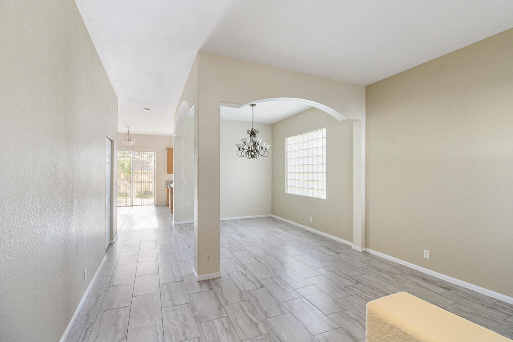6688 Lurais Drive Property Photo 3