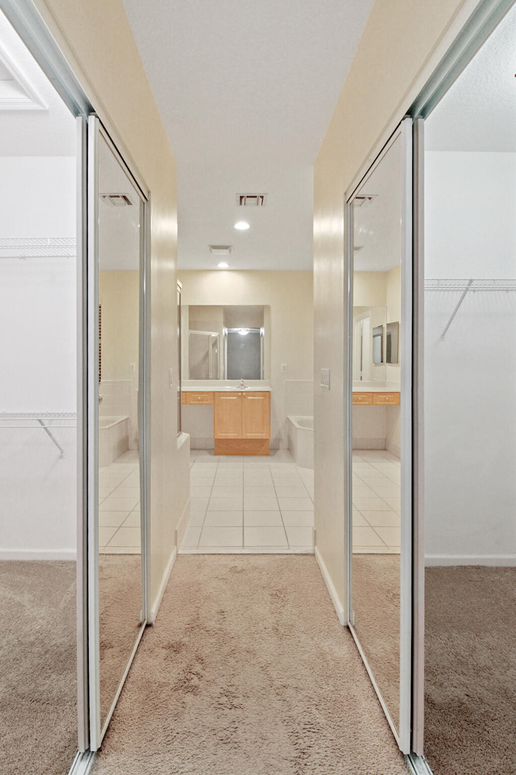 6688 Lurais Drive Property Photo 24
