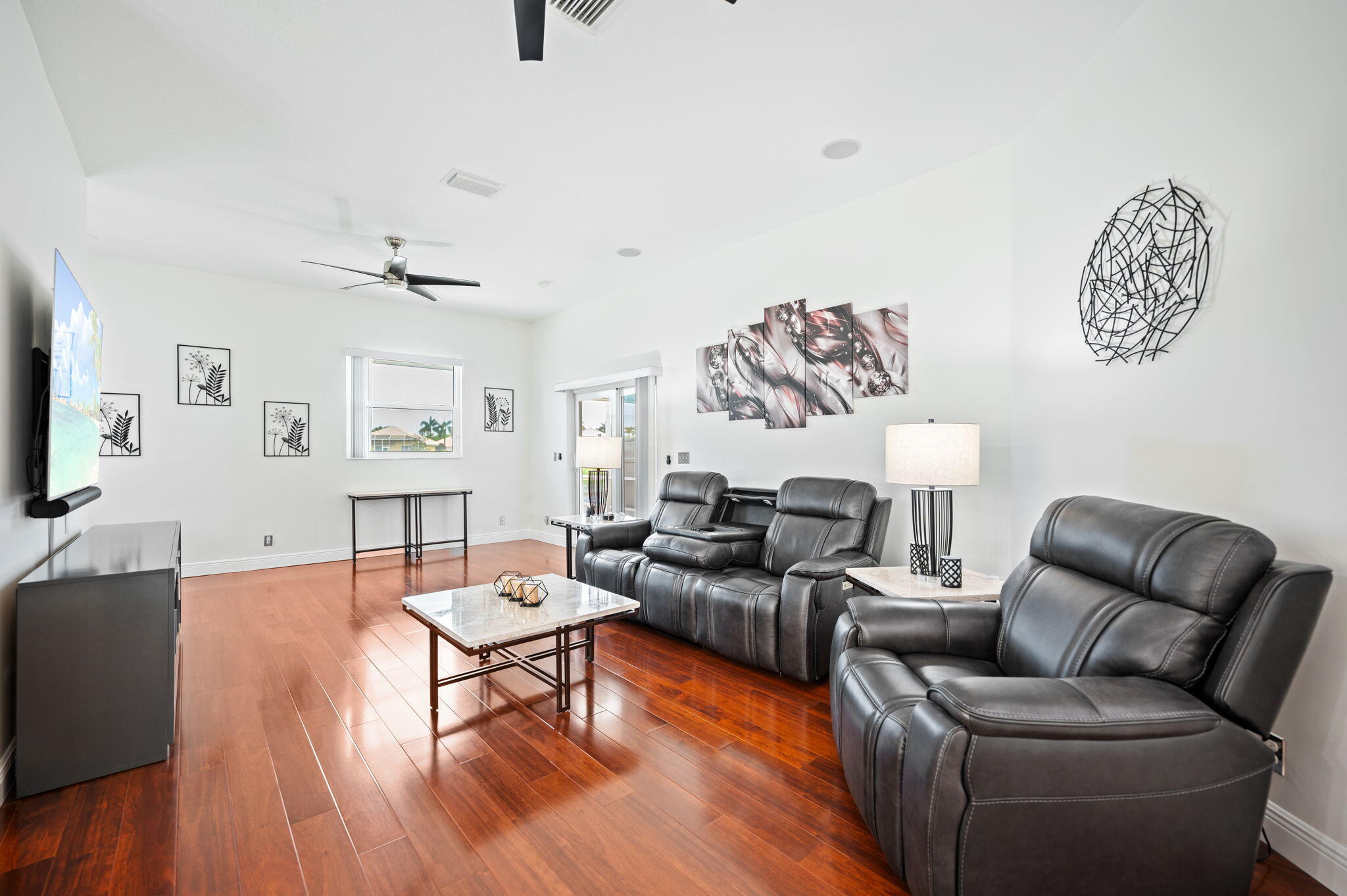 12979 Hampton Lakes Circle Property Photo 4