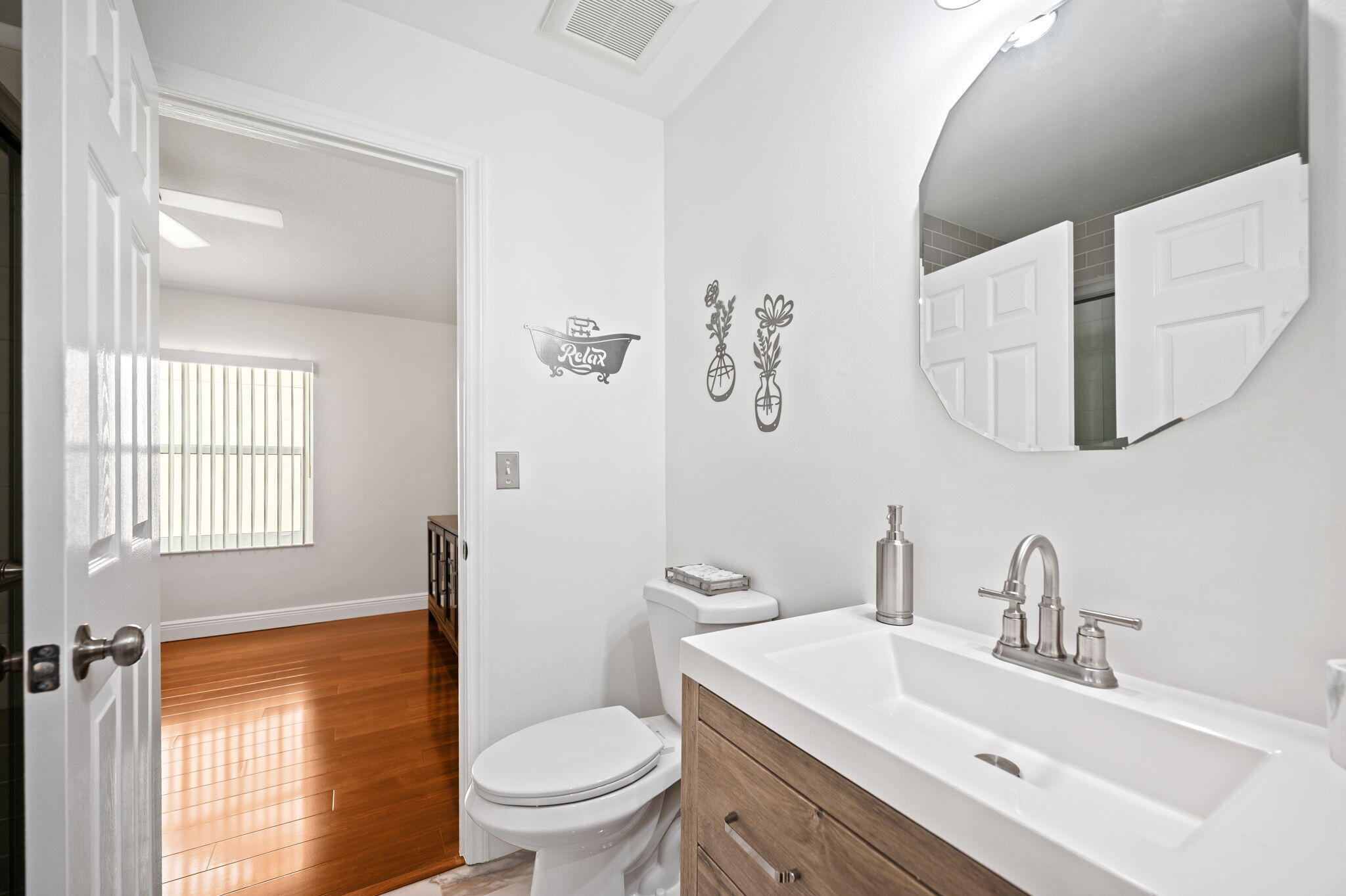 12979 Hampton Lakes Circle Property Photo 17