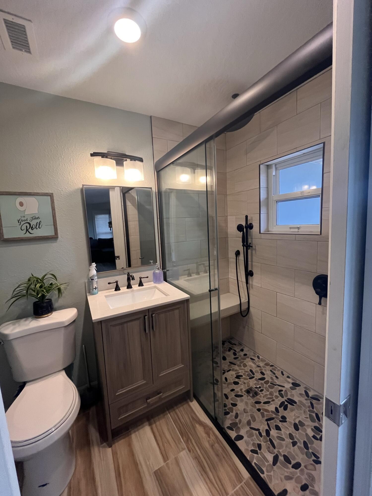 510 Banyan Way Property Photo 33