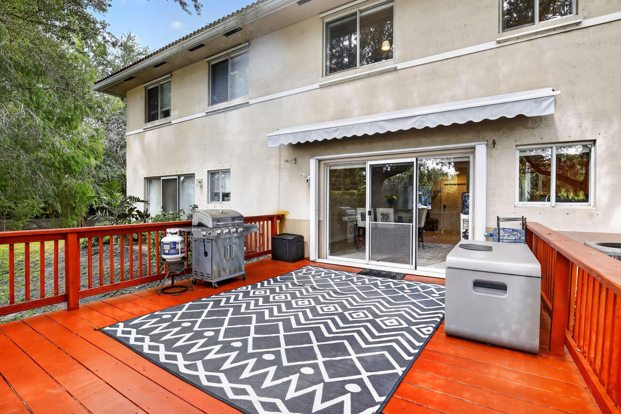 4950 Palm Garden Lane Property Photo 15