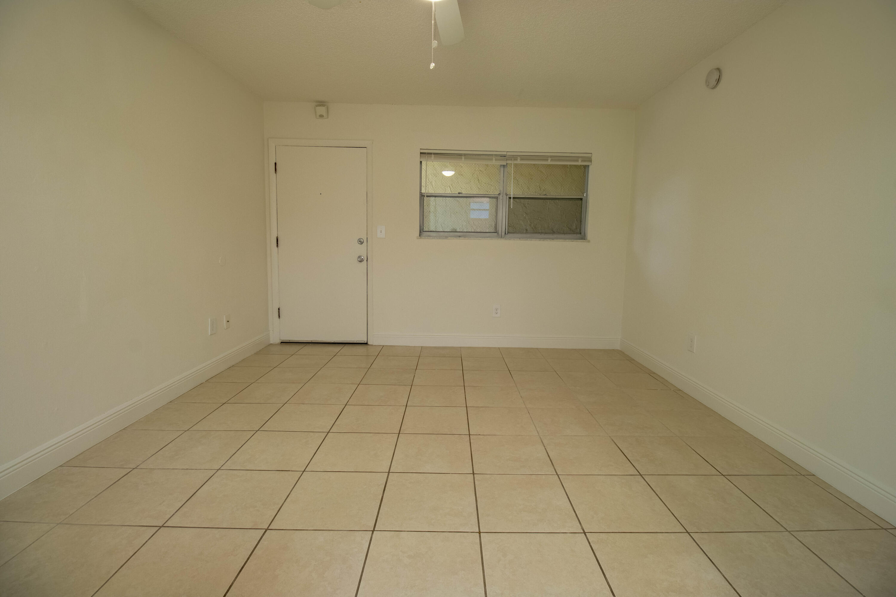 1507 Argyle Drive #205 Property Photo 2