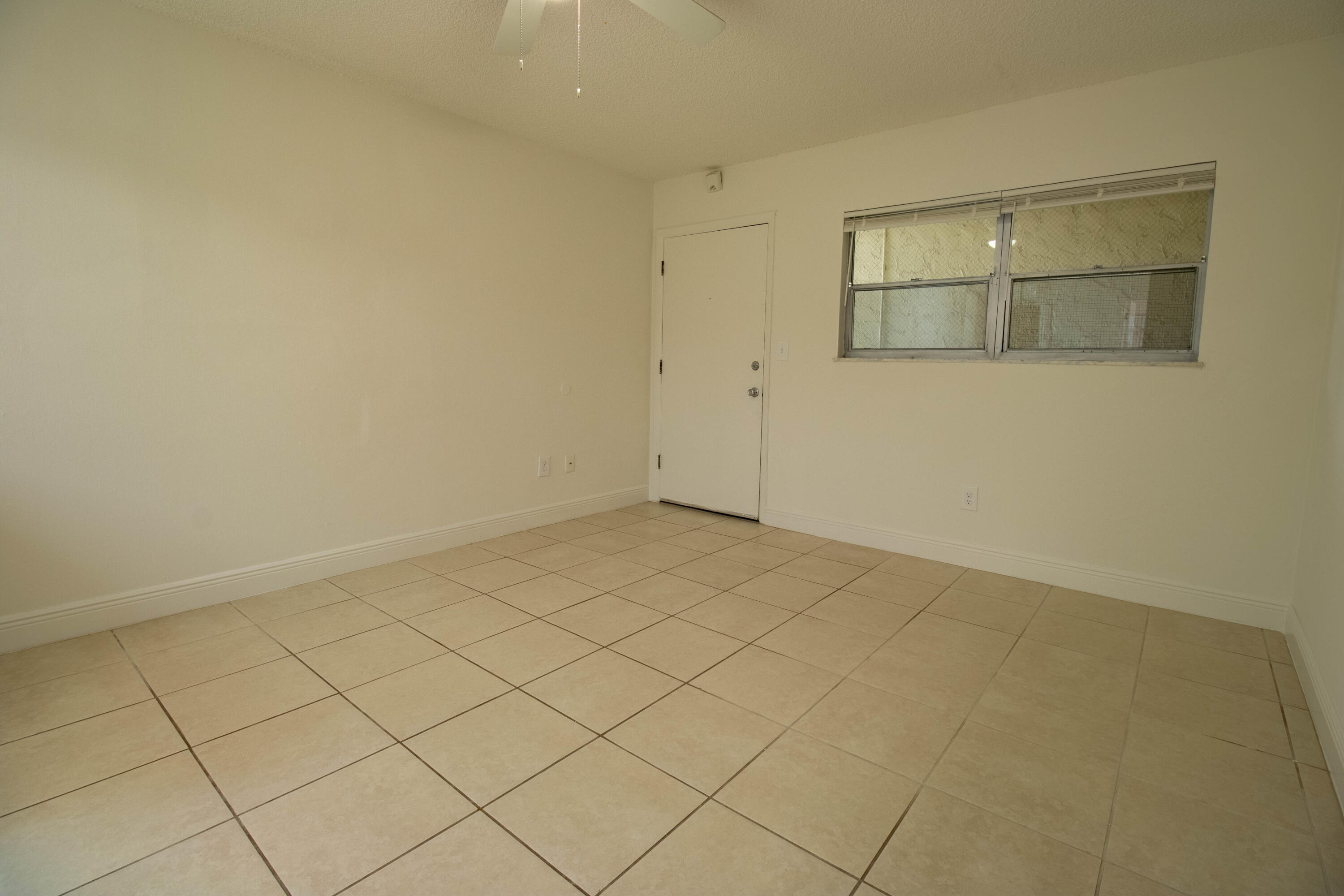 1507 Argyle Drive #205 Property Photo 3