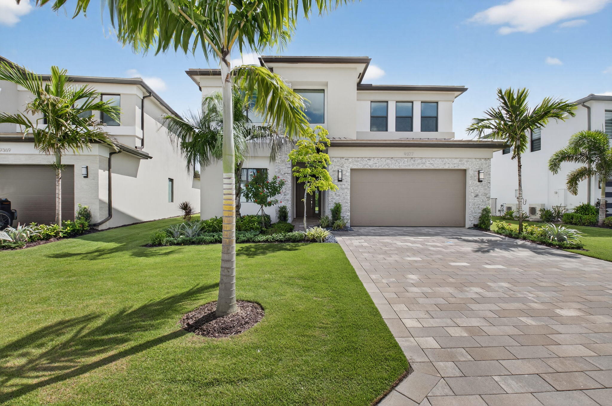 9377 Sunflower Meadow Road Property Photo 1