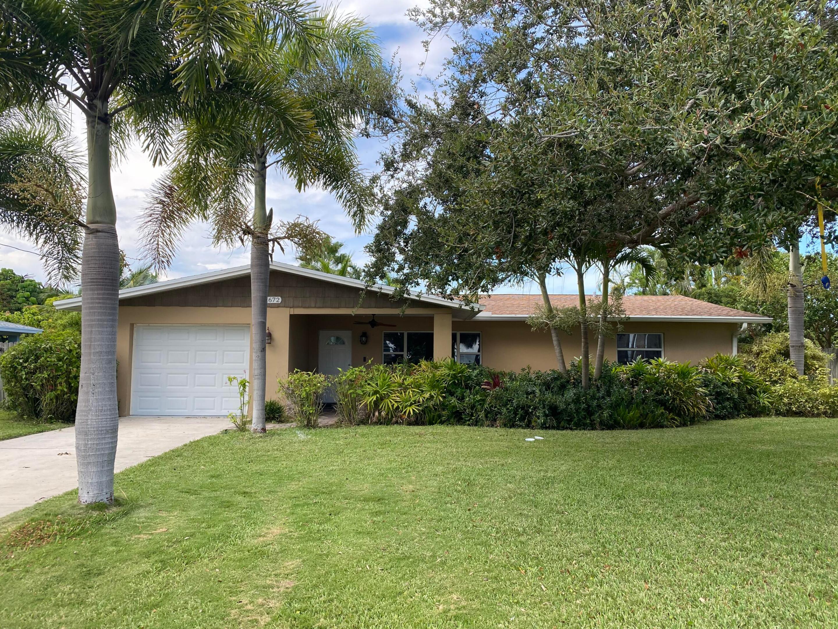 1672 Thumb Point Drive Property Photo 1