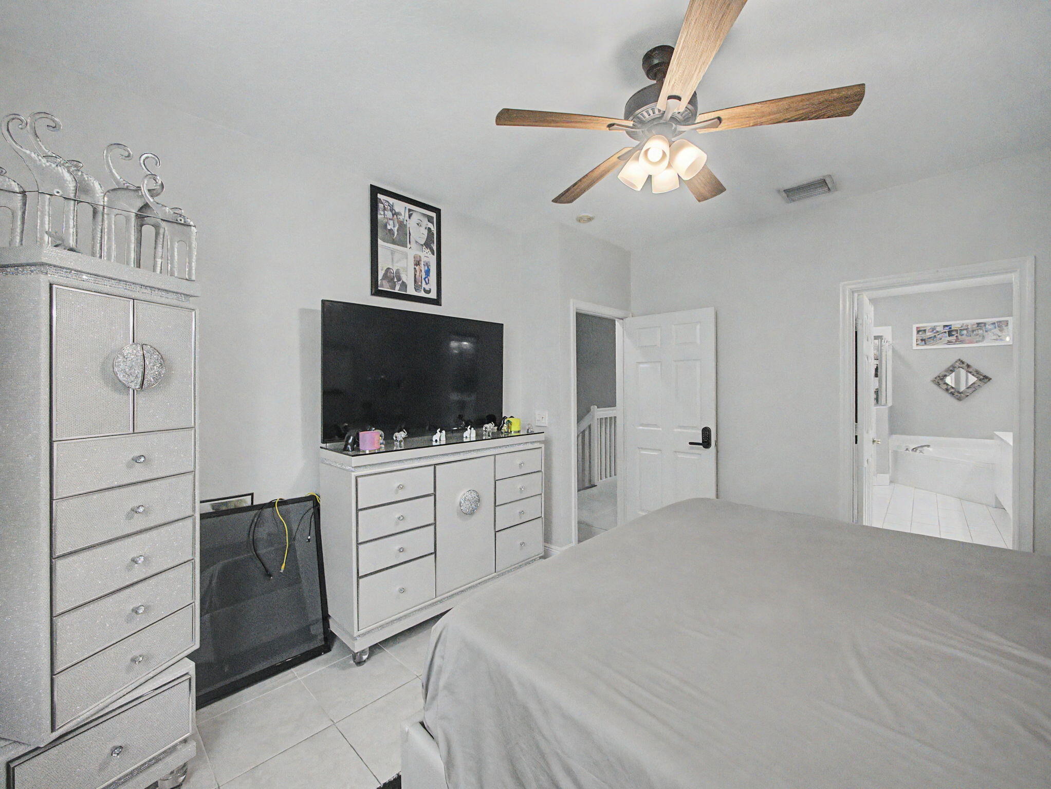 206 Birch Street Property Photo 14