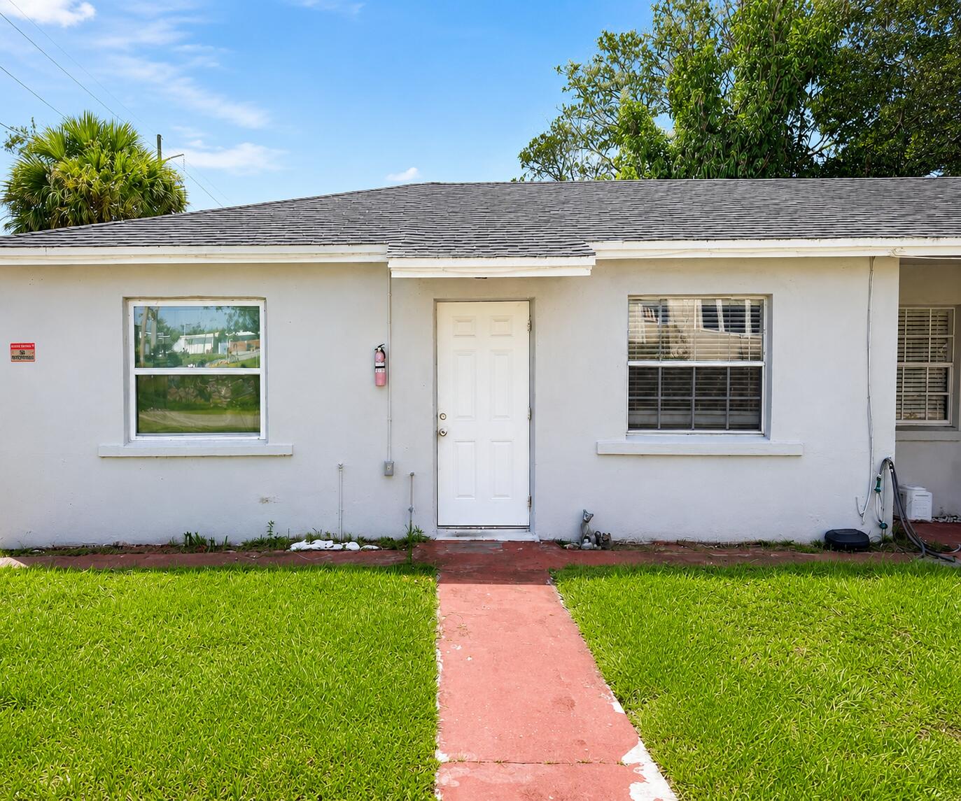 514 N 6TH Street Property Photo 1