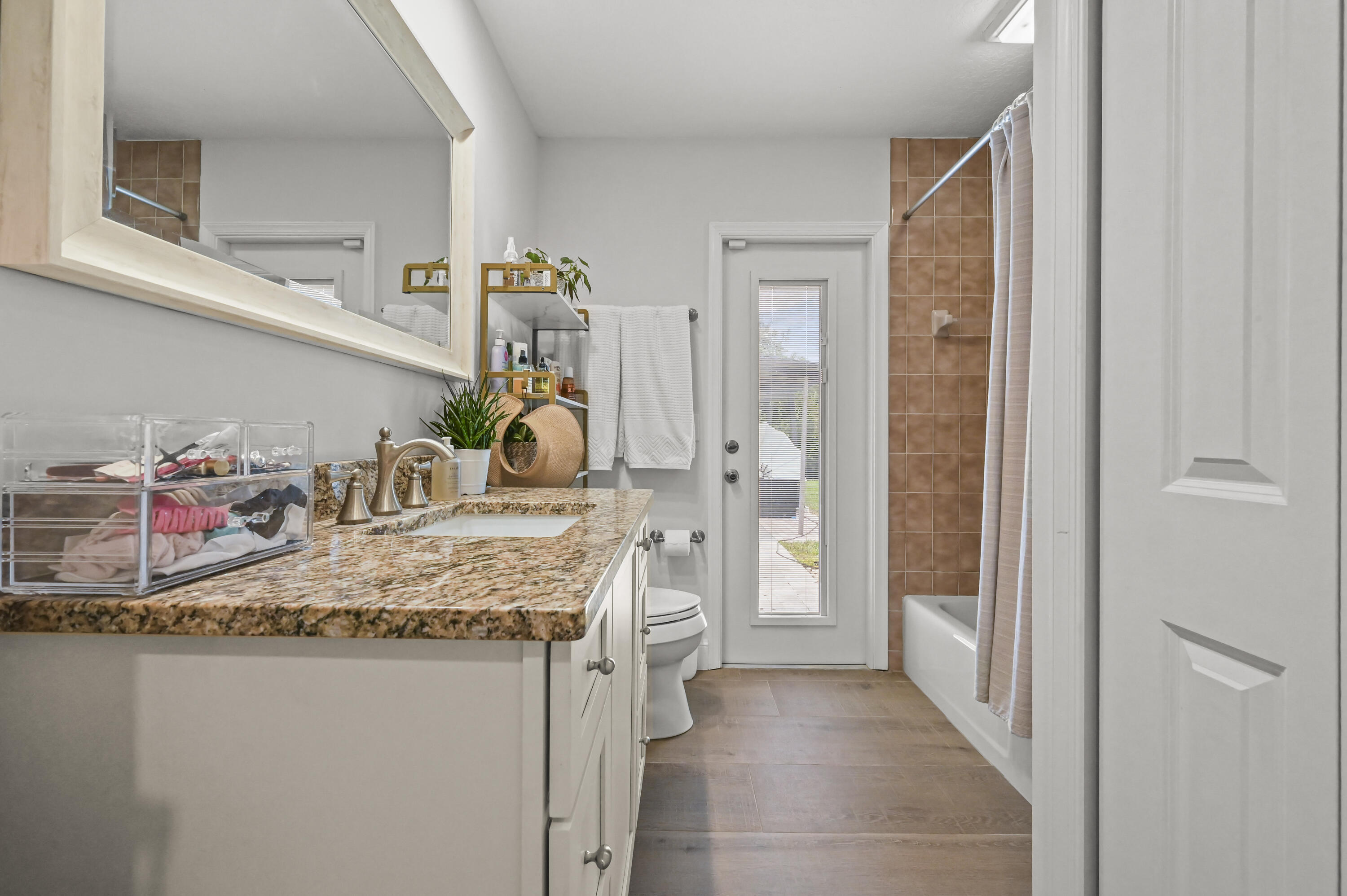 1102 Kriss Lane Property Photo 21