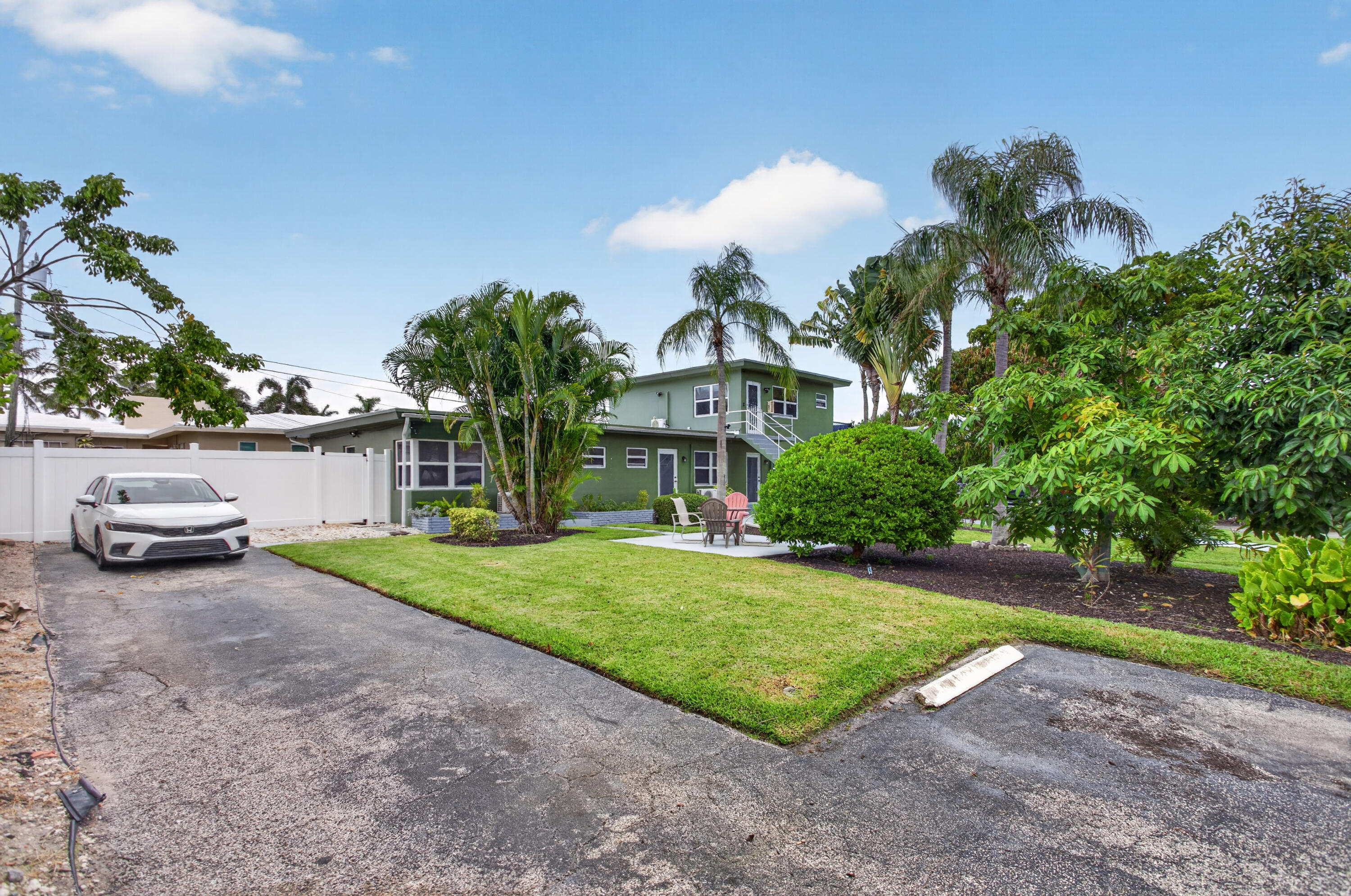 3404 Spring Street Property Photo 4