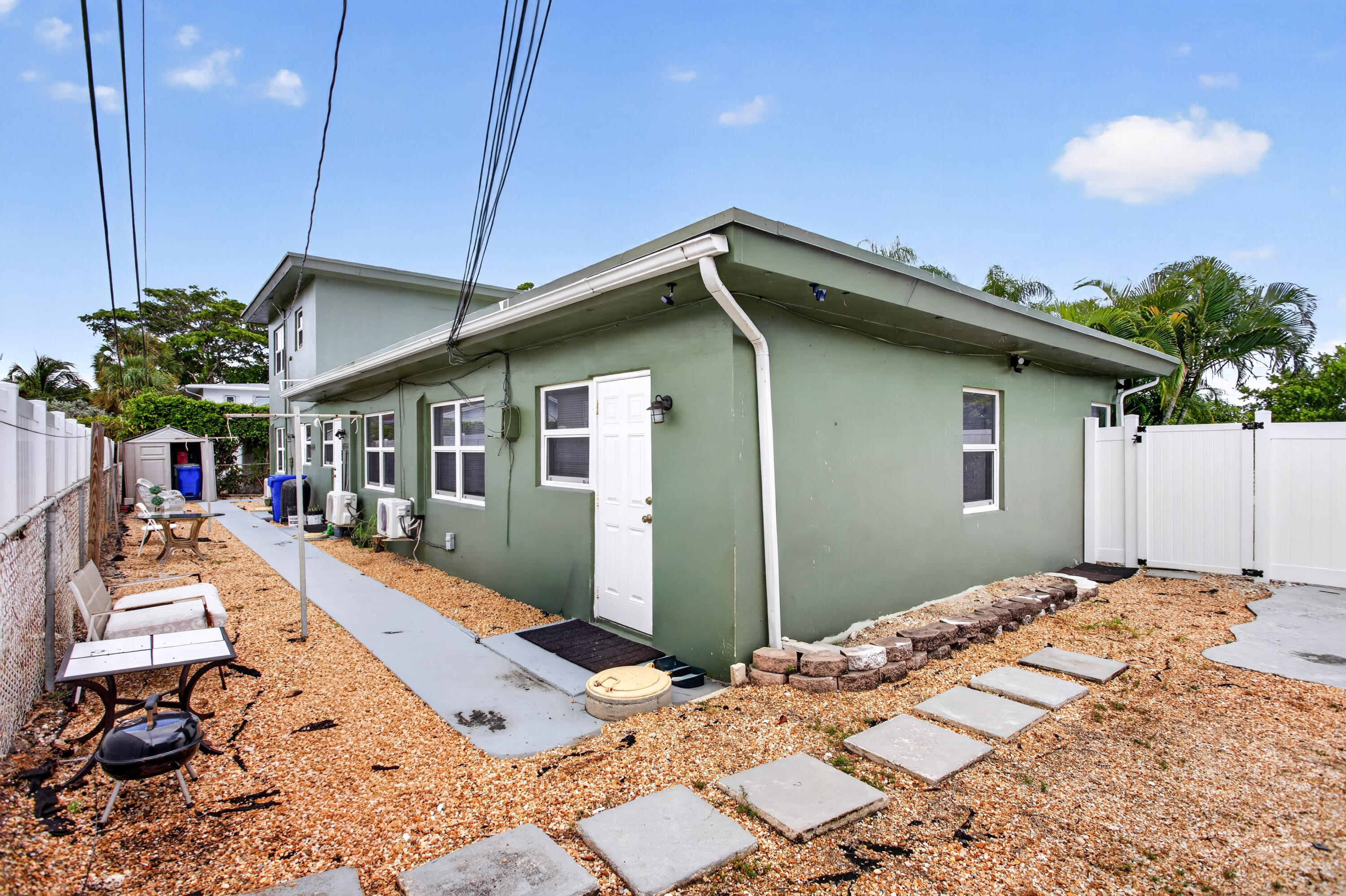 3404 Spring Street Property Photo 9