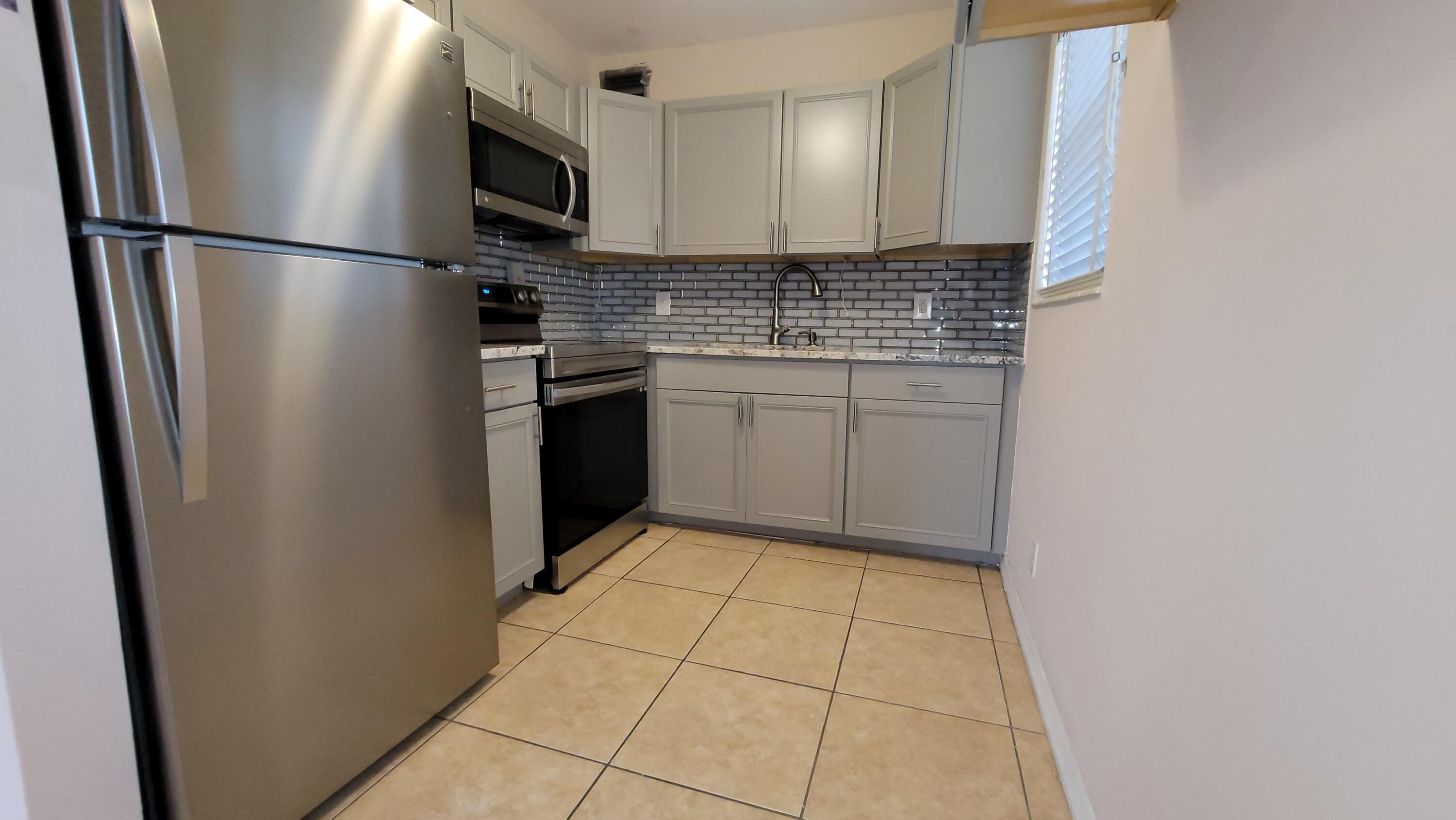 208 Easthampton I Property Photo 1