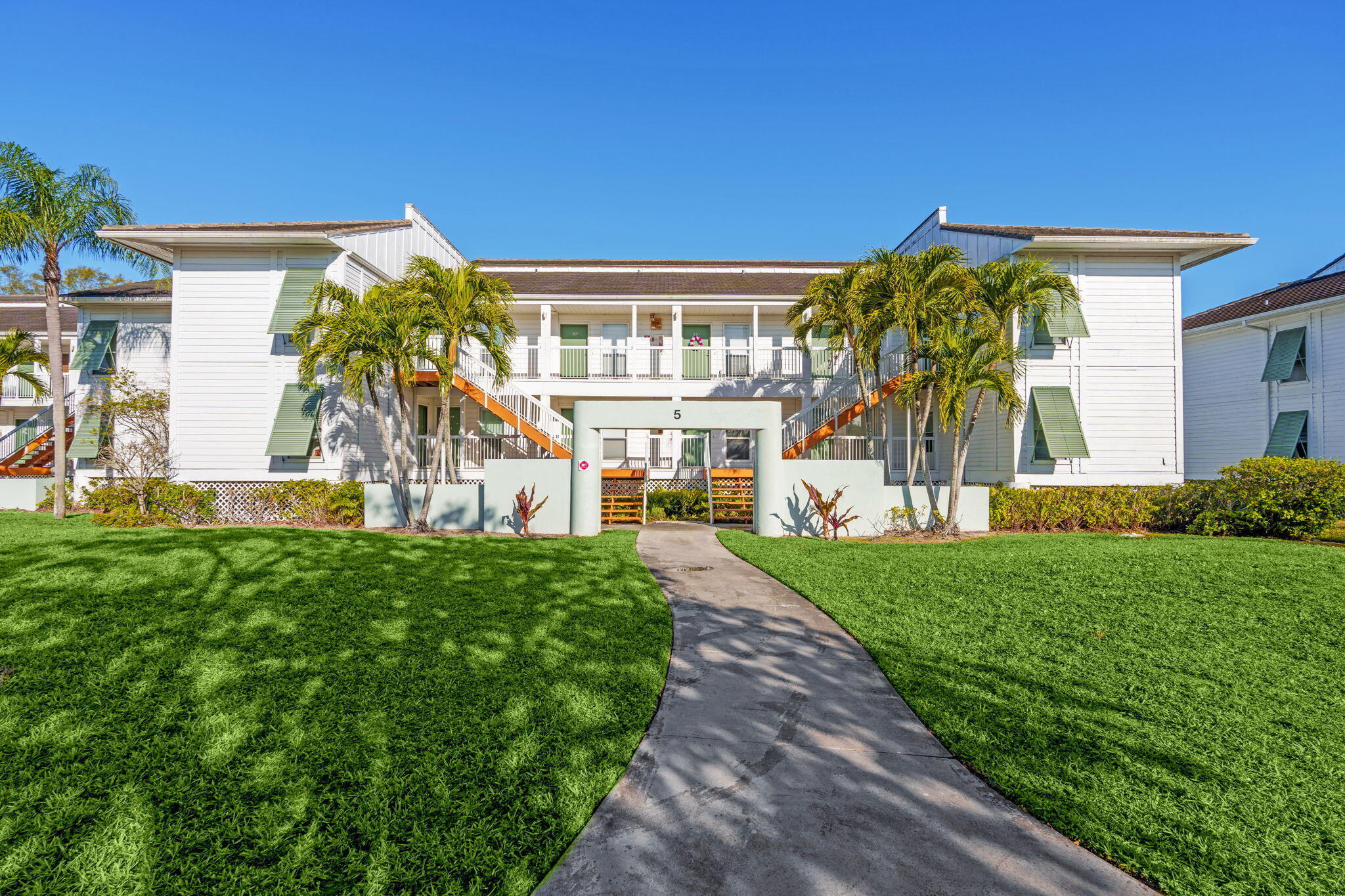 271 Cypress Point Drive Property Photo 1