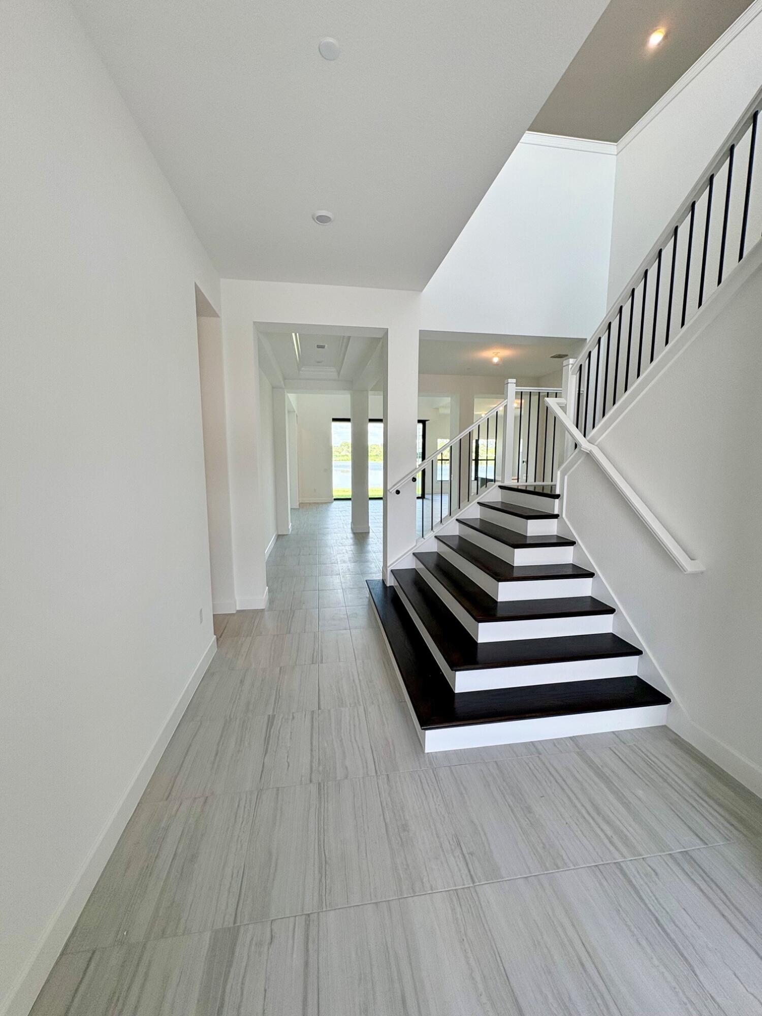 4951 Naugle Way 18 Livingston Property Photo 14