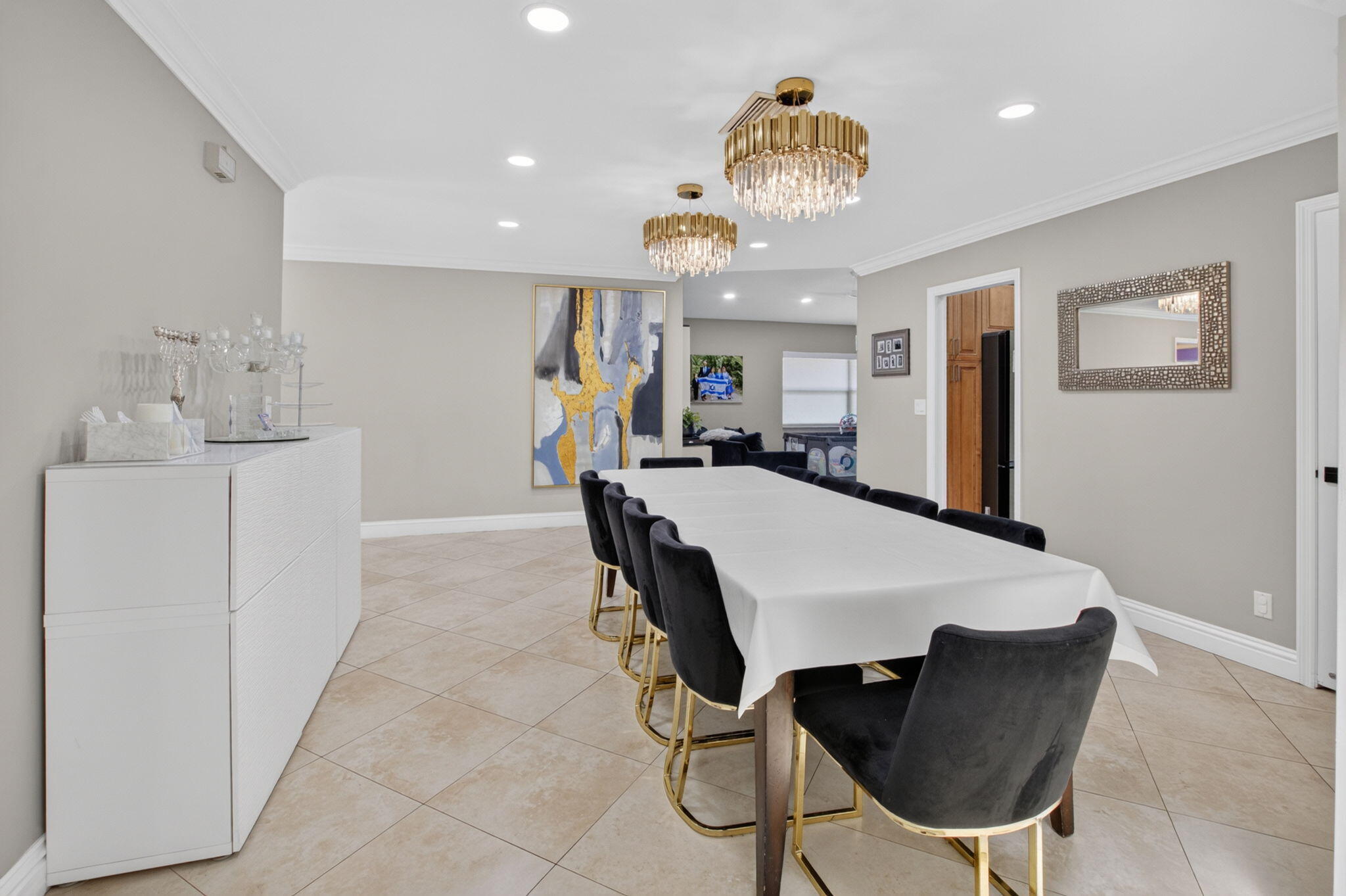 7658 Solimar Circle Property Photo 12