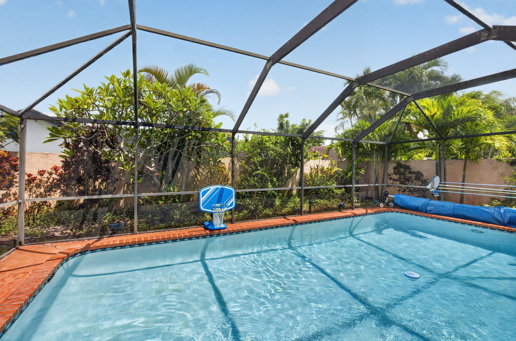 7658 Solimar Circle Property Photo 43