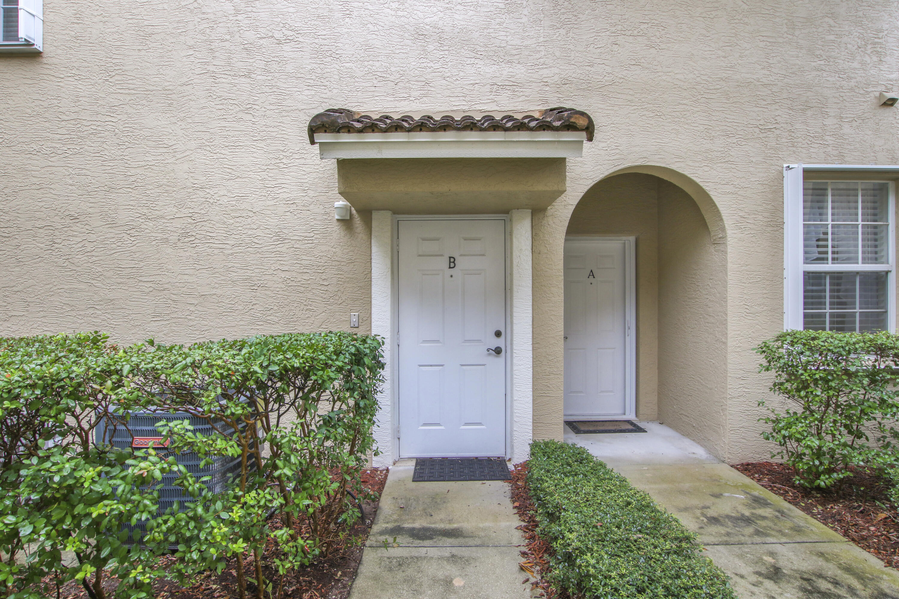 108 Lighthouse Circle B Property Photo 2