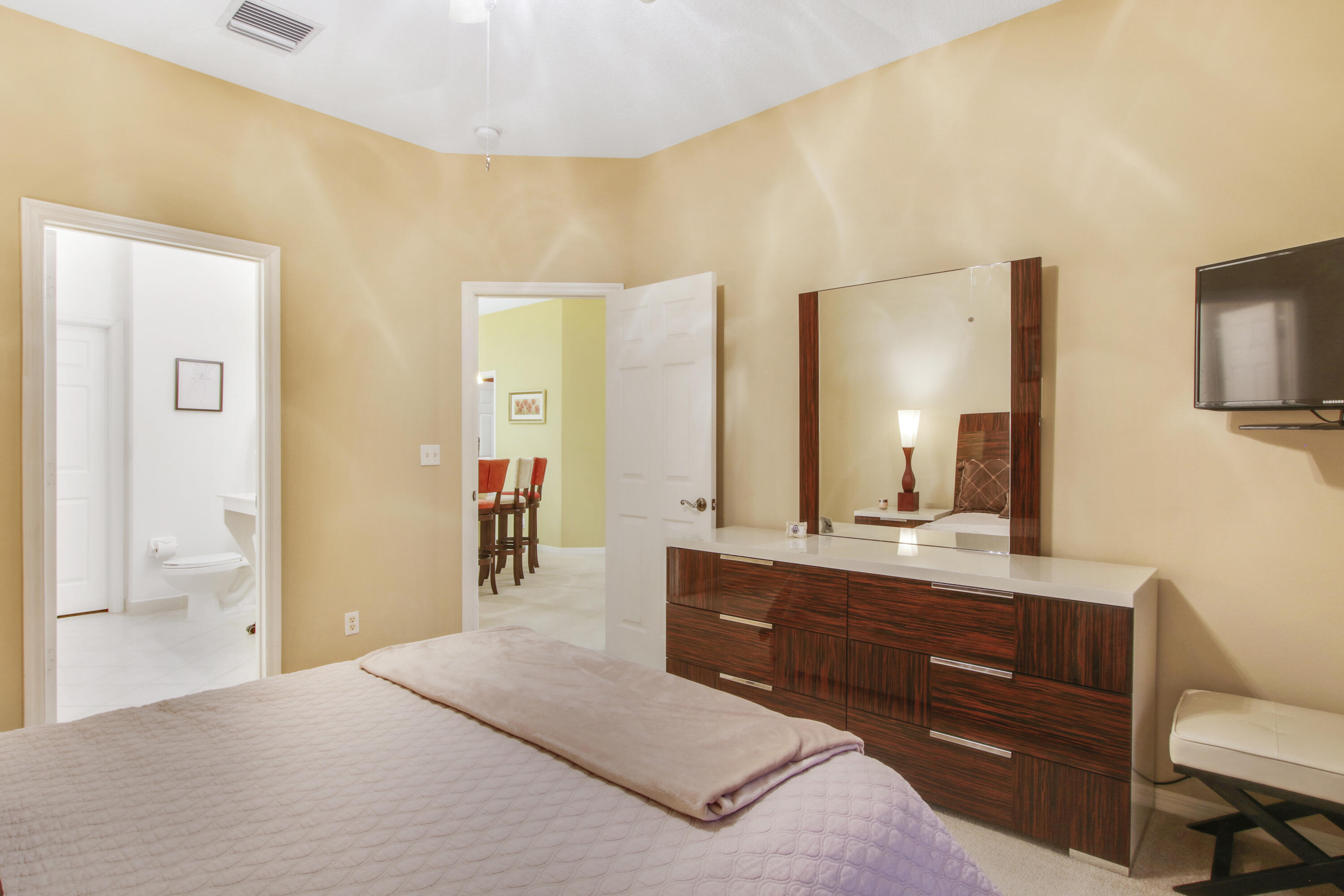 108 Lighthouse Circle B Property Photo 14