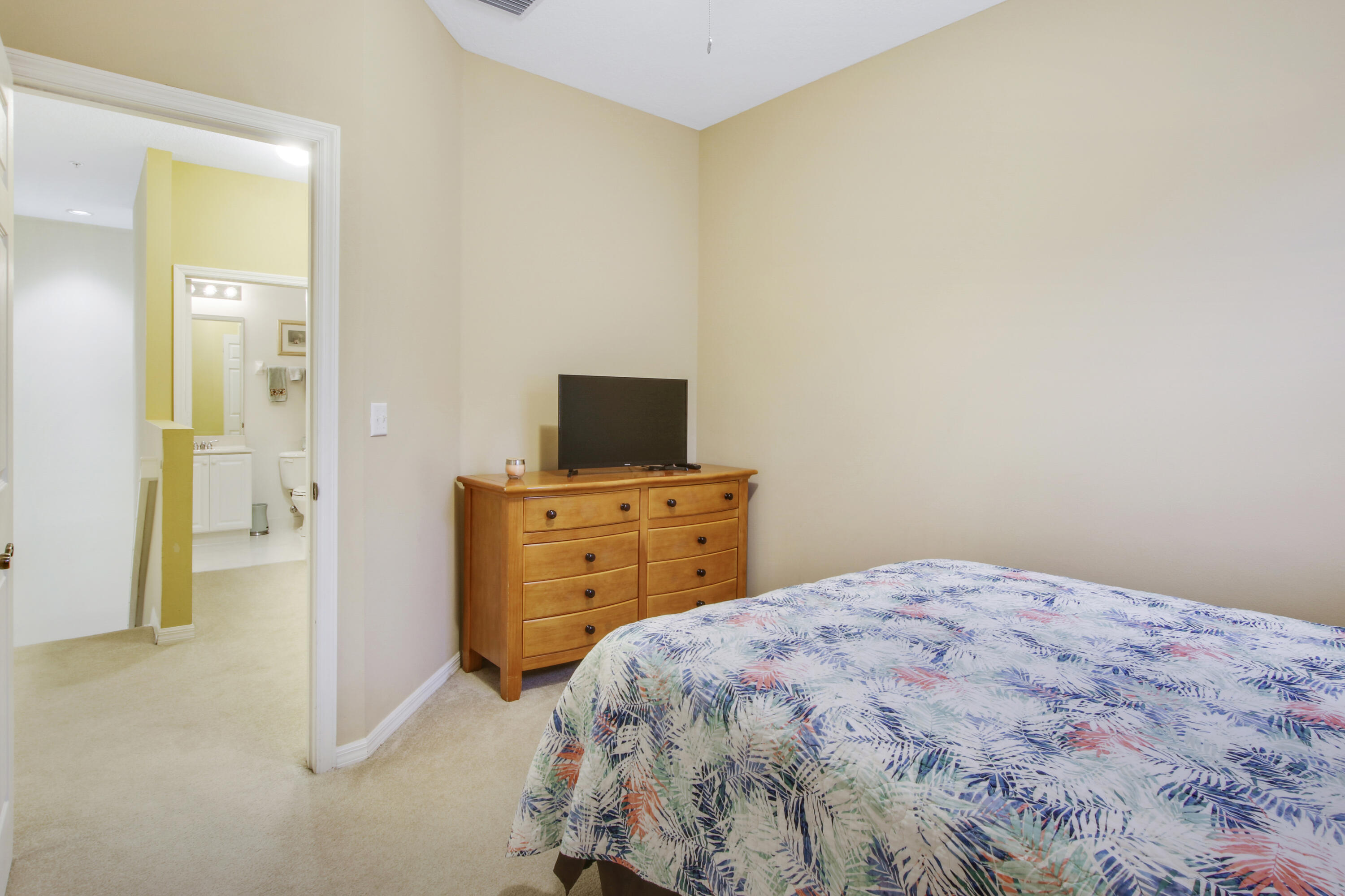 108 Lighthouse Circle B Property Photo 18