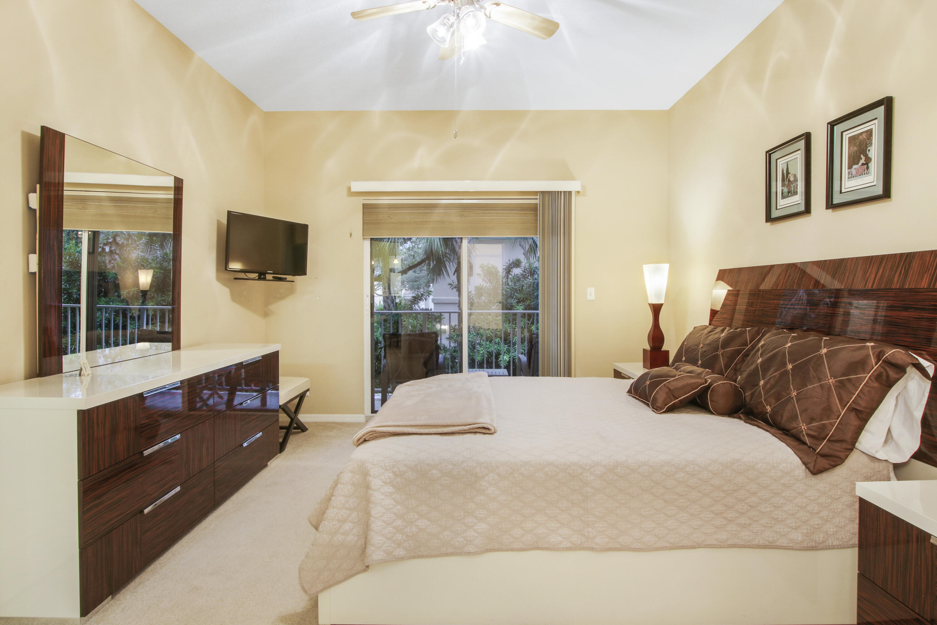 108 Lighthouse Circle B Property Photo 19