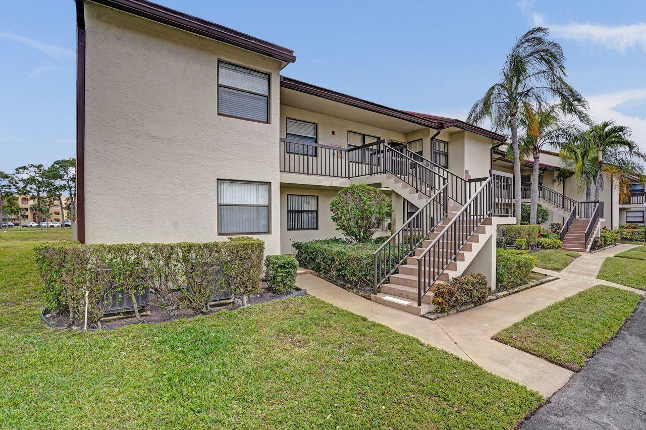 7674 Tahiti Lane 101 Property Photo 6