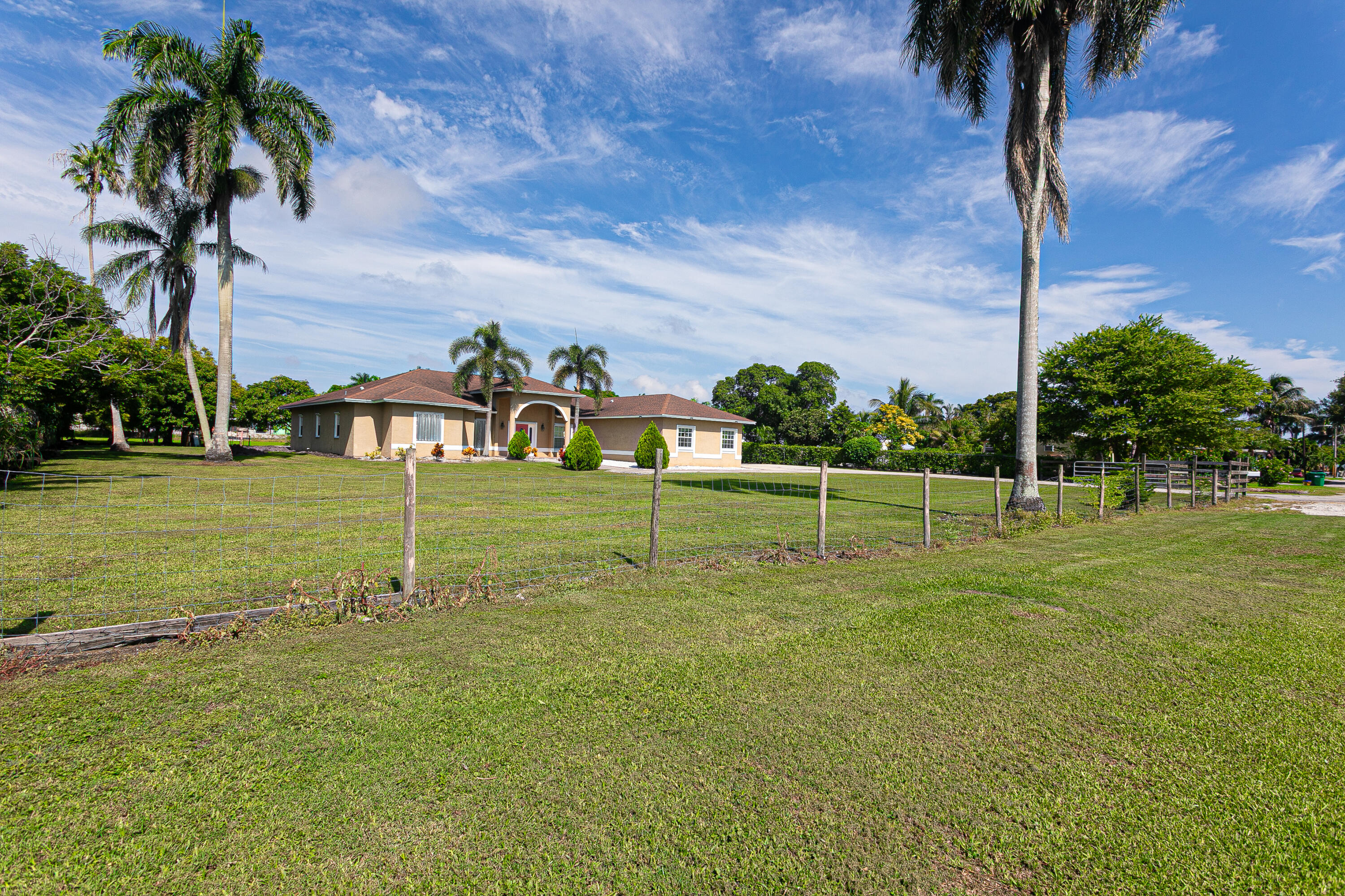 173 S Greenstar Avenue Property Photo 20