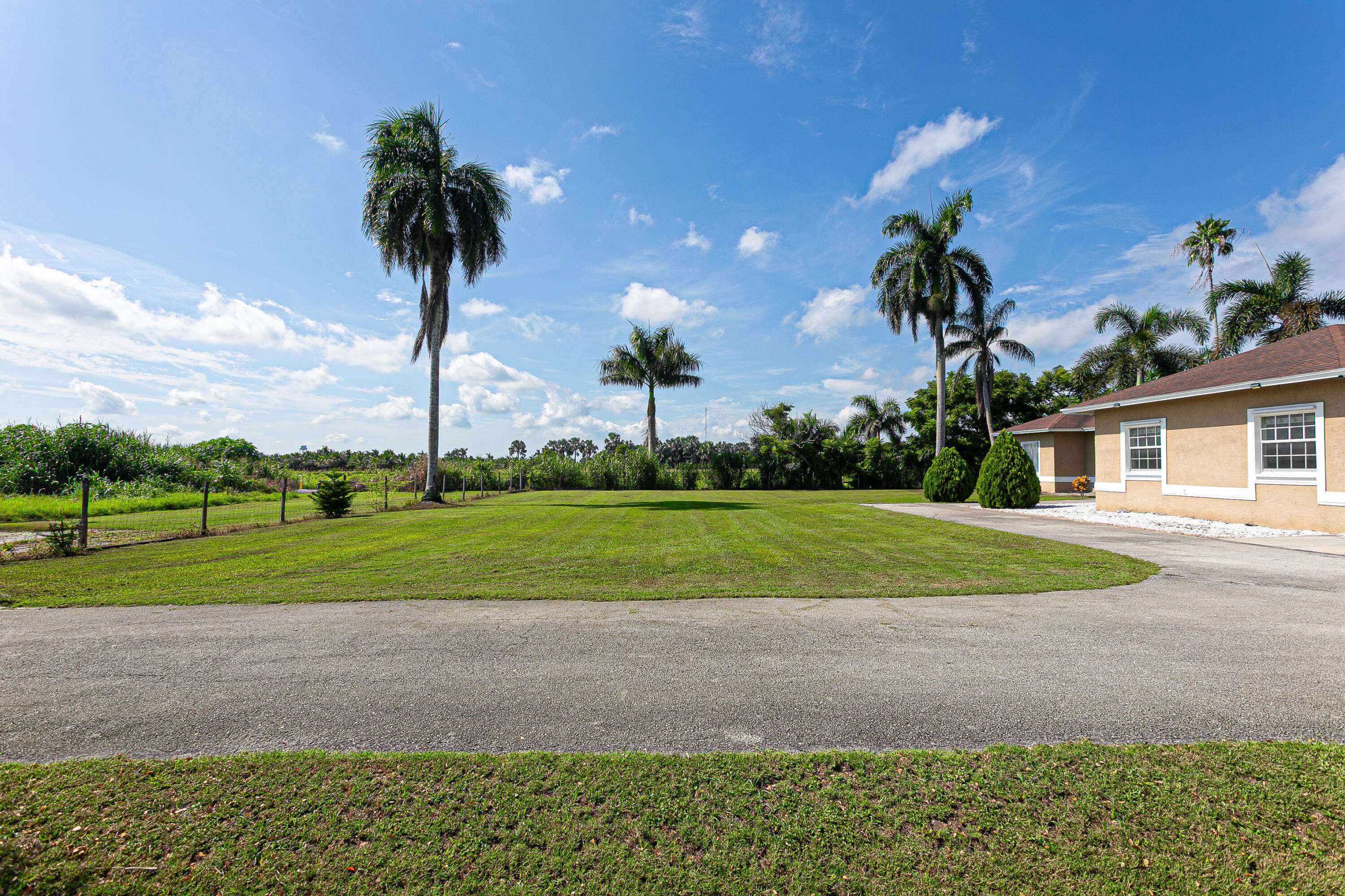 173 S Greenstar Avenue Property Photo 23