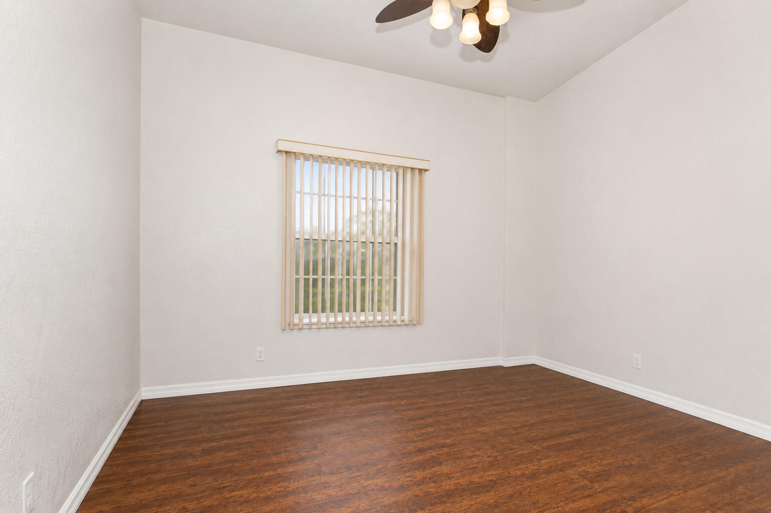 173 S Greenstar Avenue Property Photo 38
