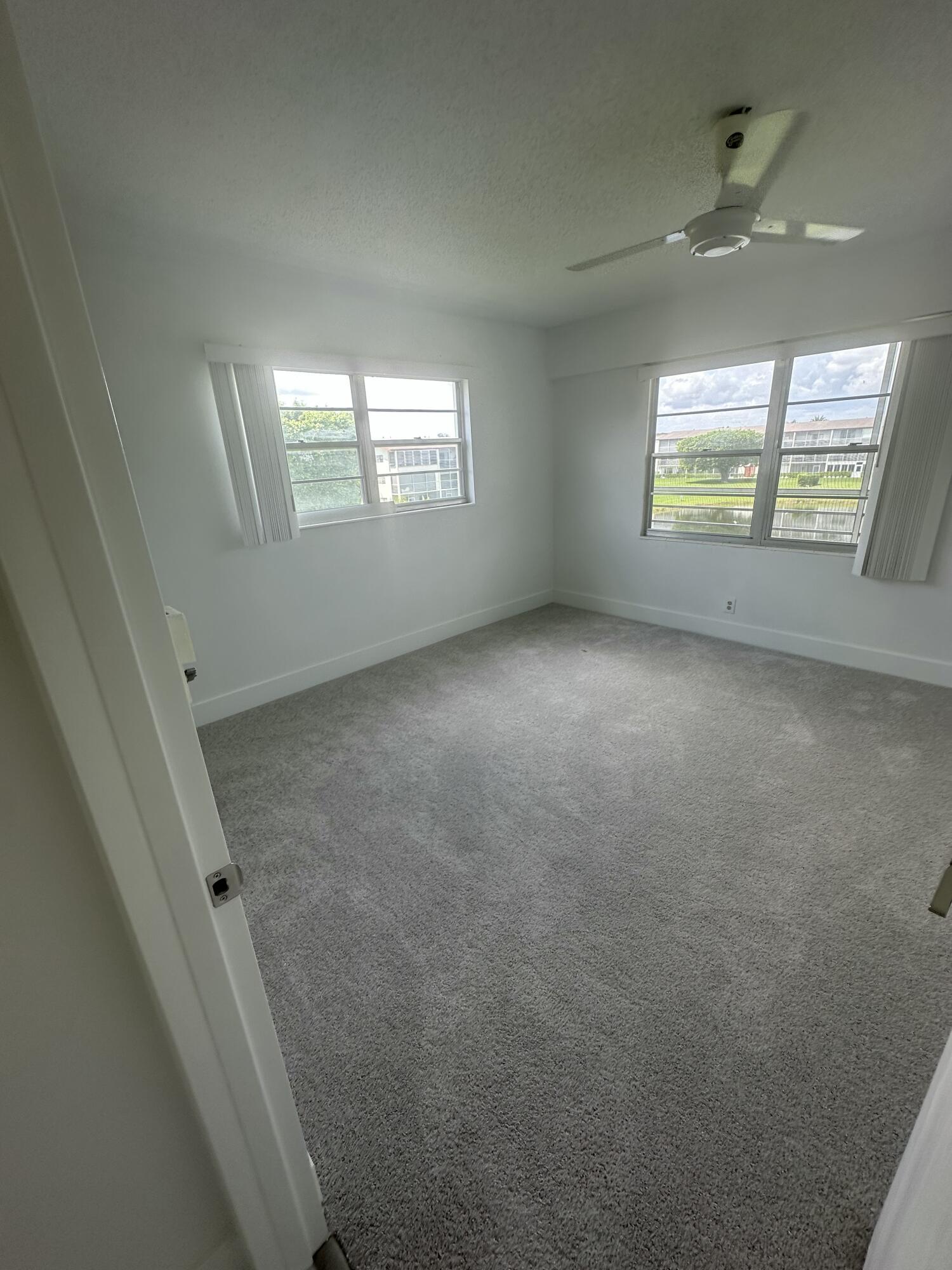 165 Brighton D 165 Property Photo 5