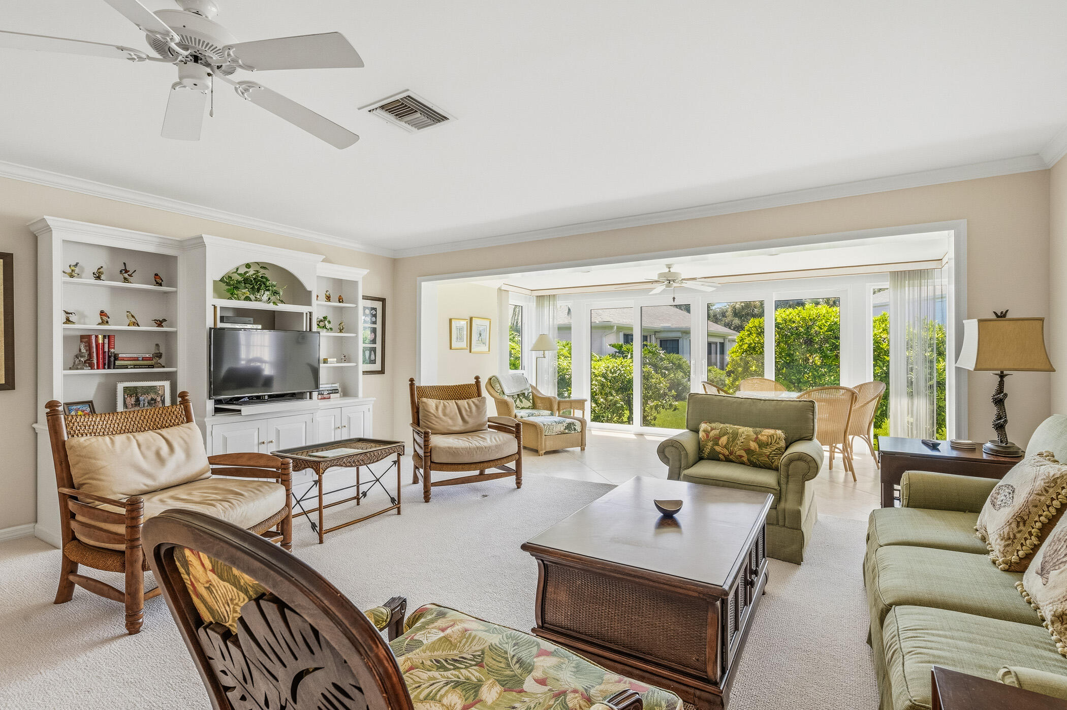300 Harbour Drive 106b Property Photo 6