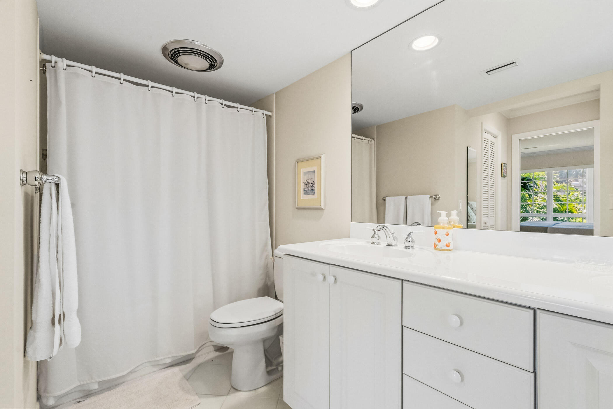 300 Harbour Drive 106b Property Photo 19