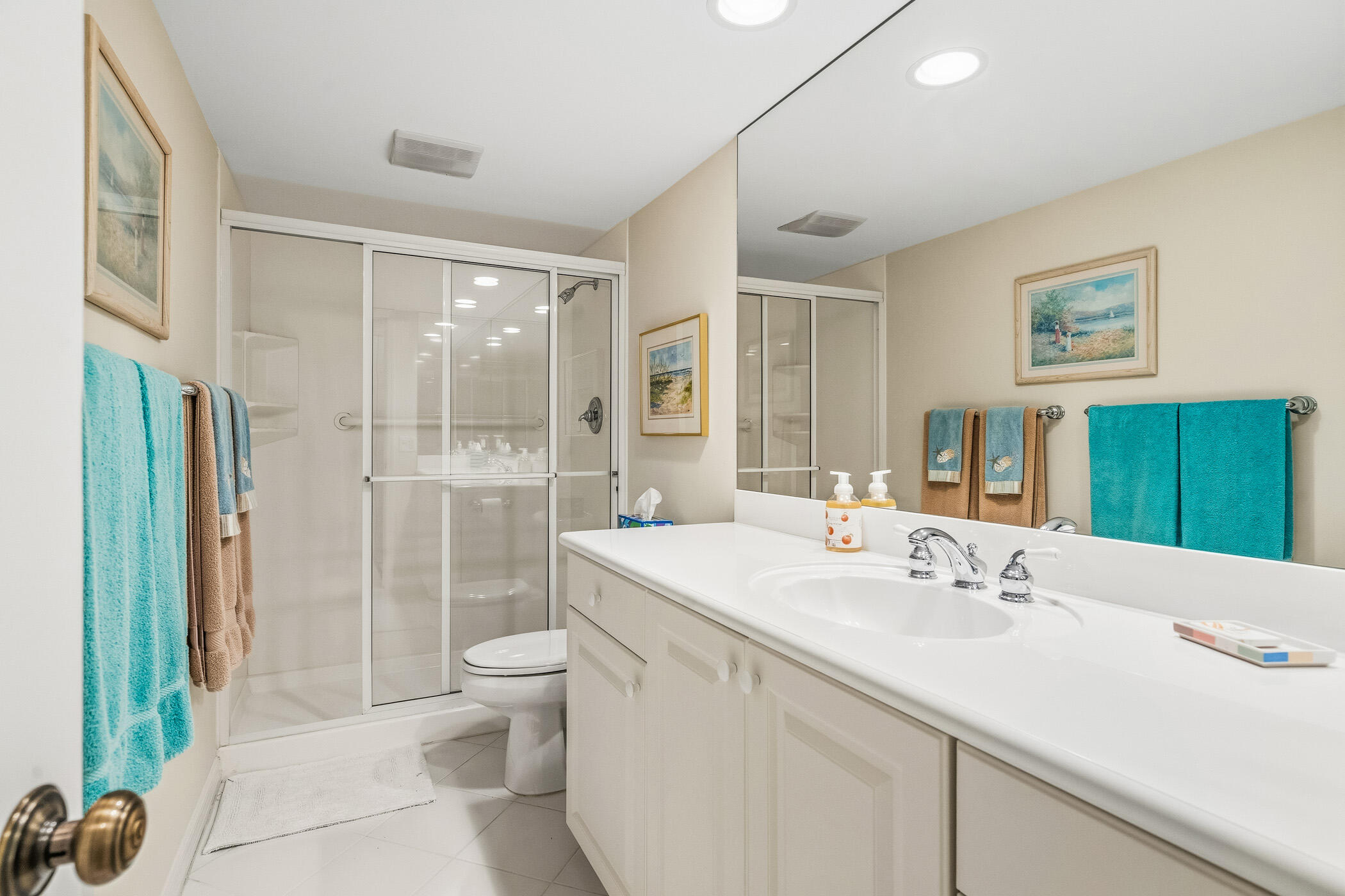 300 Harbour Drive 106b Property Photo 21