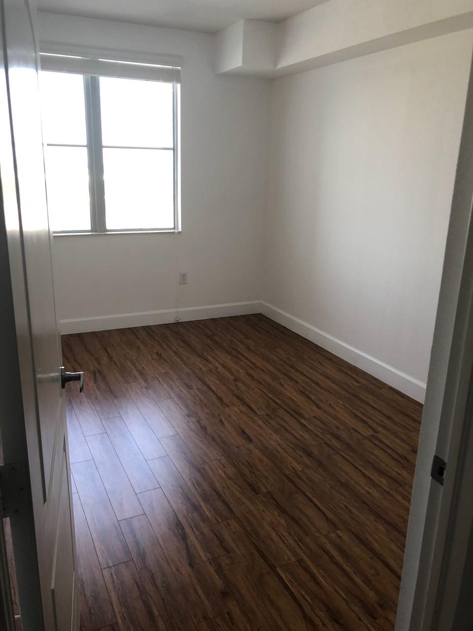 1830 Radius Drive 1009 Property Photo 5