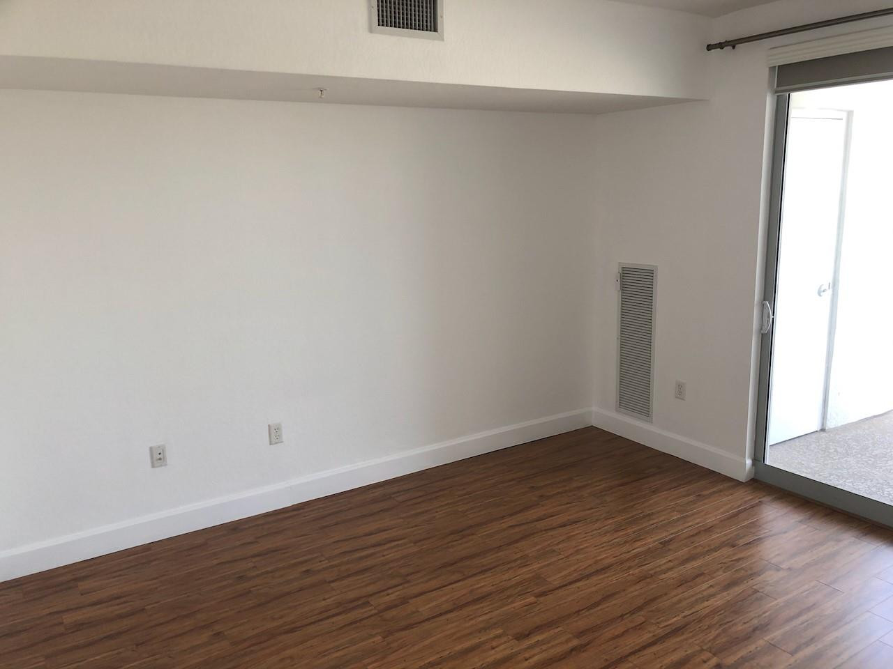 1830 Radius Drive 1009 Property Photo 14