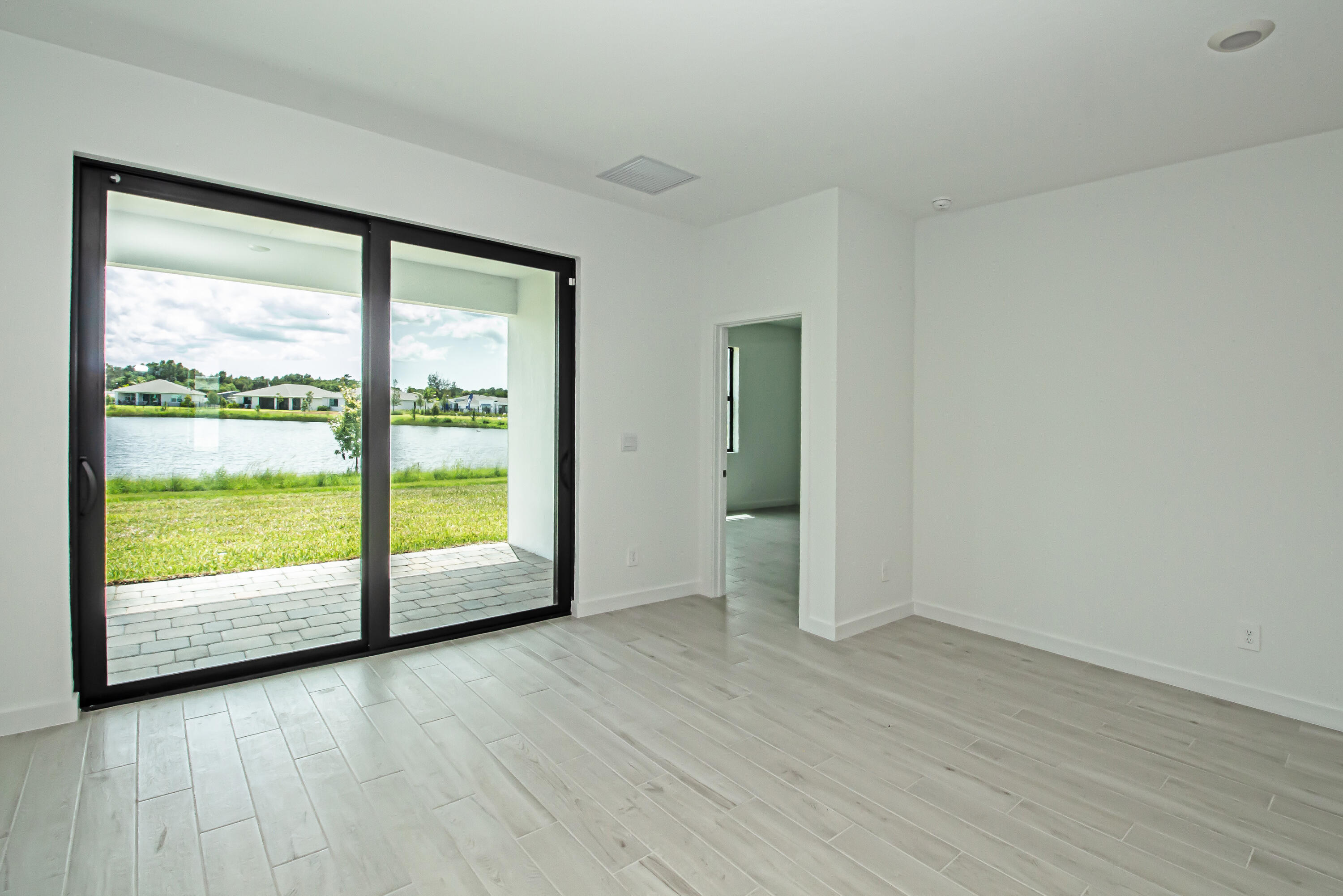 5929 Se Sky Blue Circle E Property Photo 10