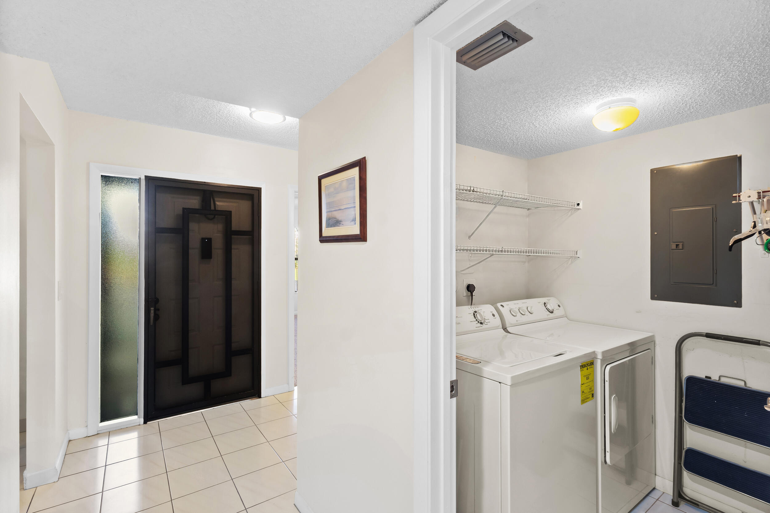 5186 Golfview Court 1913 Property Photo 11