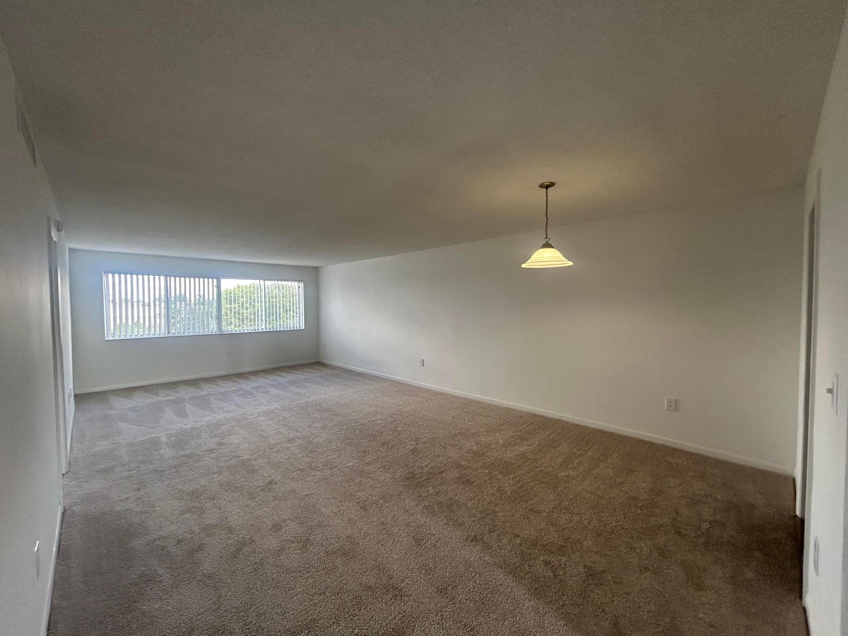 4108 N Pine Island Road Property Photo 2