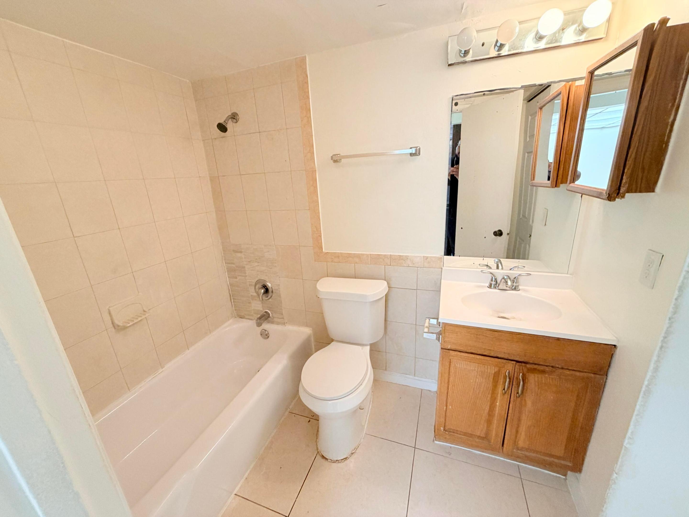 1500 N Congress Avenue A113 Property Photo 6