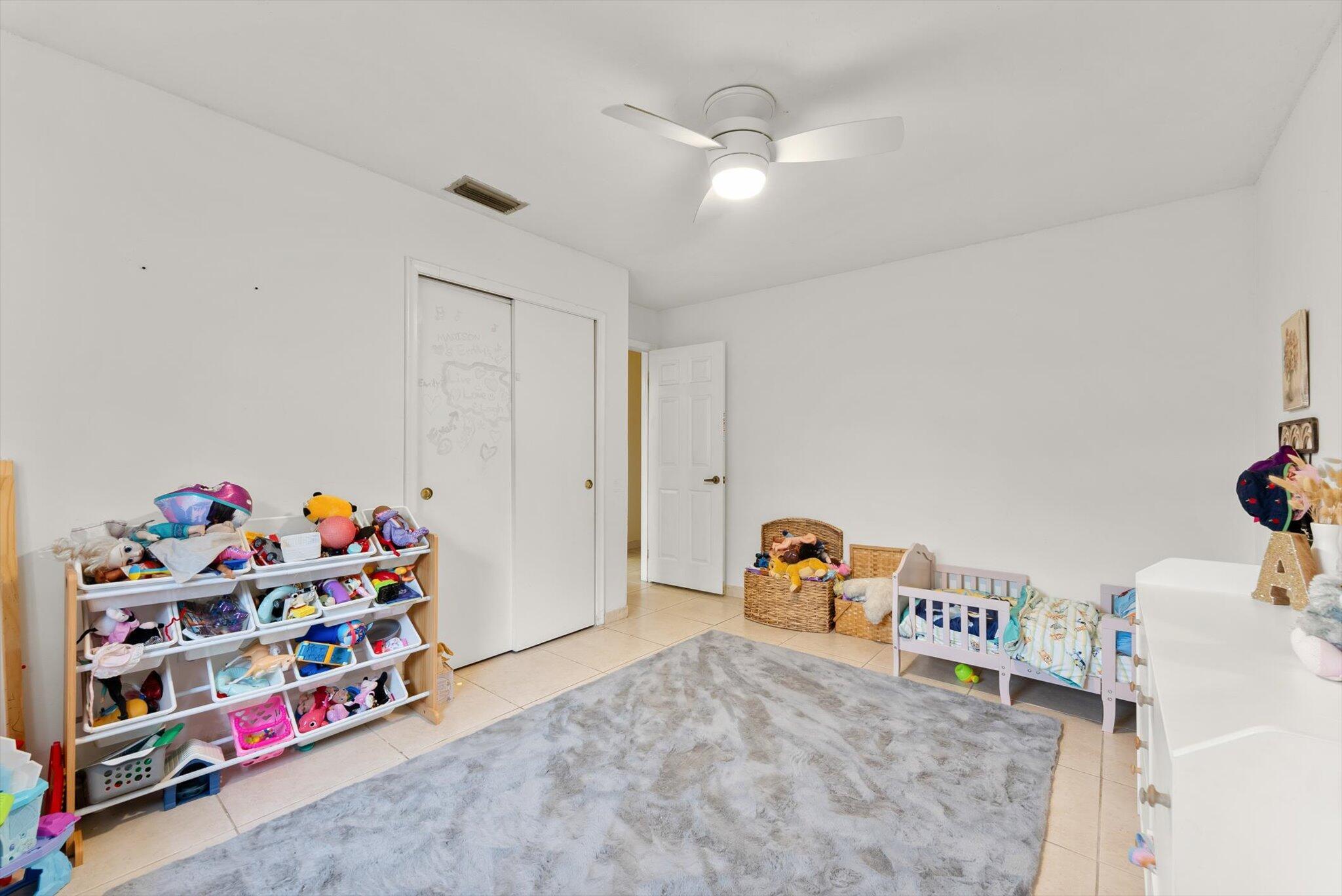 10661 Nw 27th Court Property Photo 23