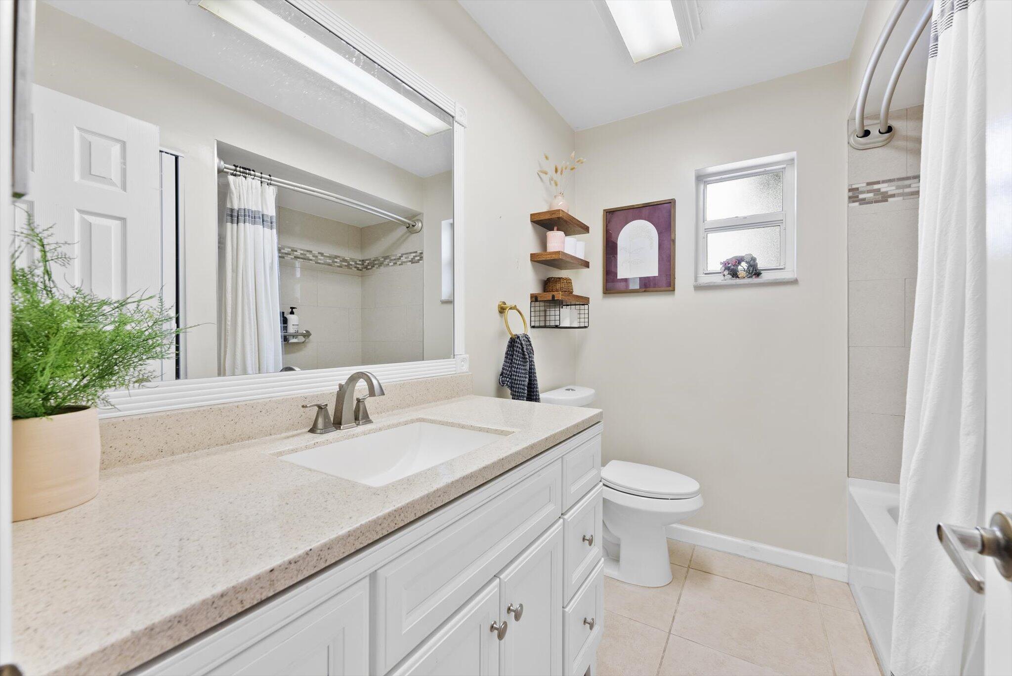 10661 Nw 27th Court Property Photo 25