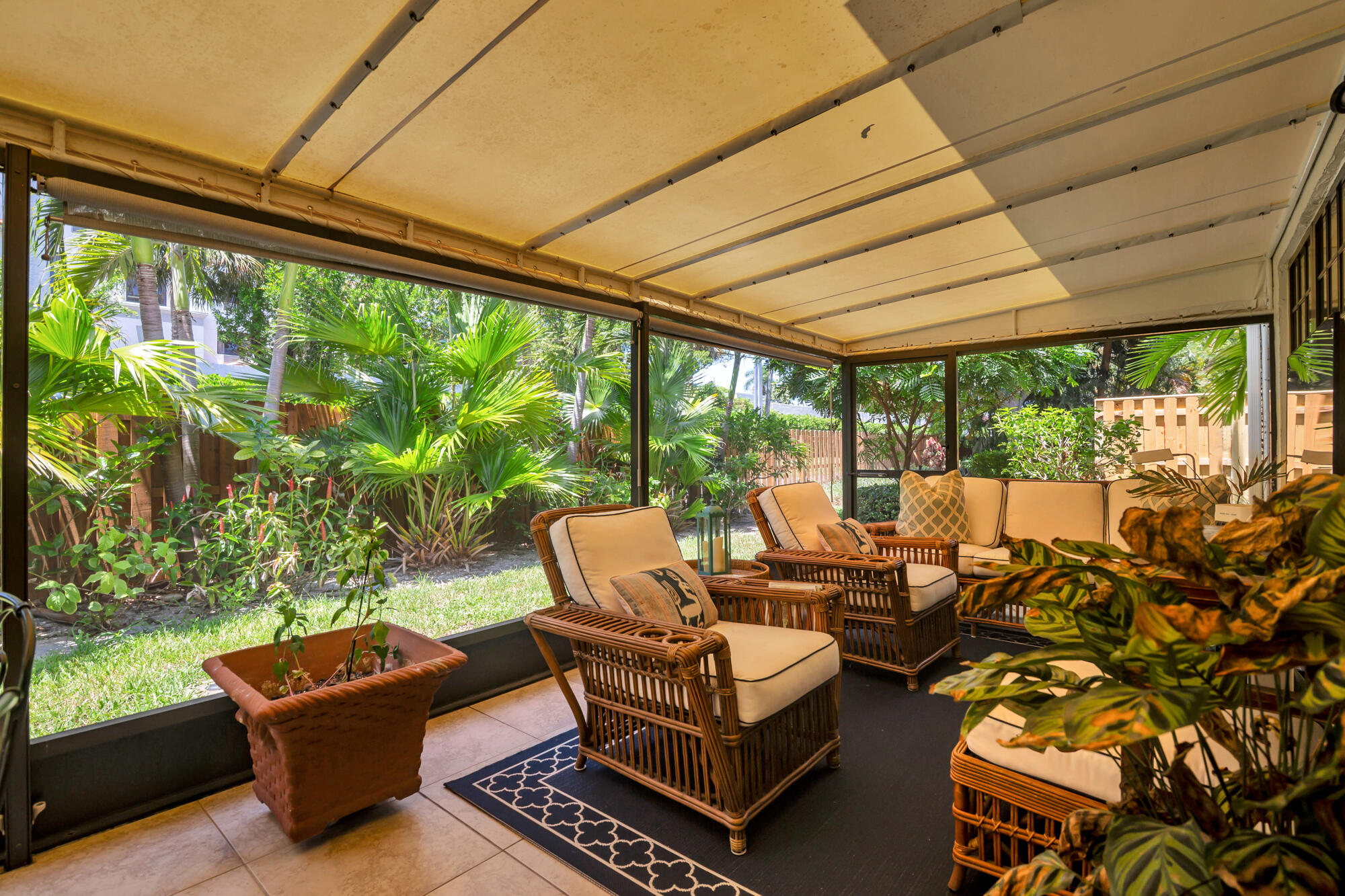 11290 Glen Oaks Court Property Photo 30