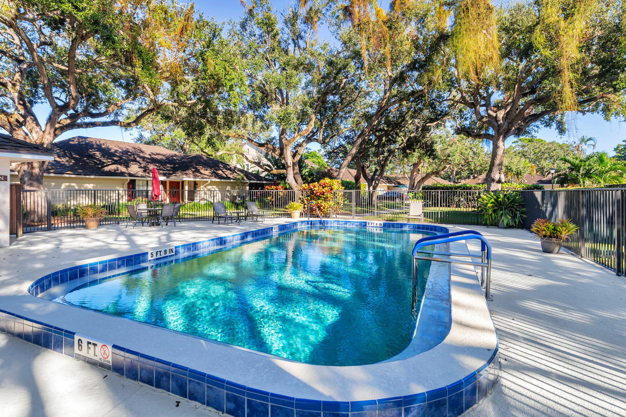 11290 Glen Oaks Court Property Photo 43