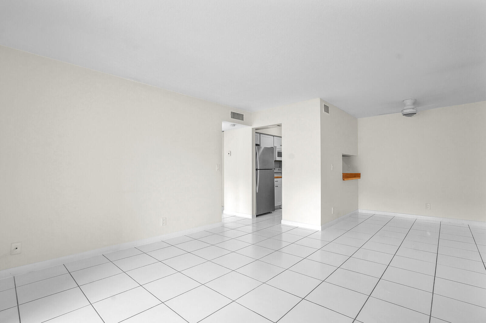 1854 Abbey Road 101 Property Photo 4