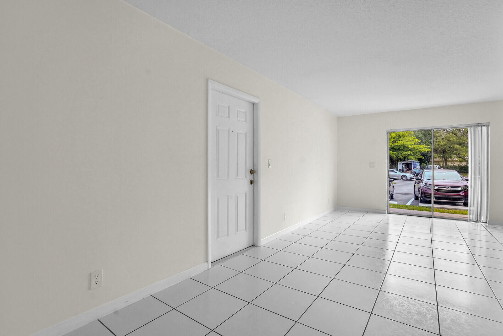 1854 Abbey Road 101 Property Photo 9